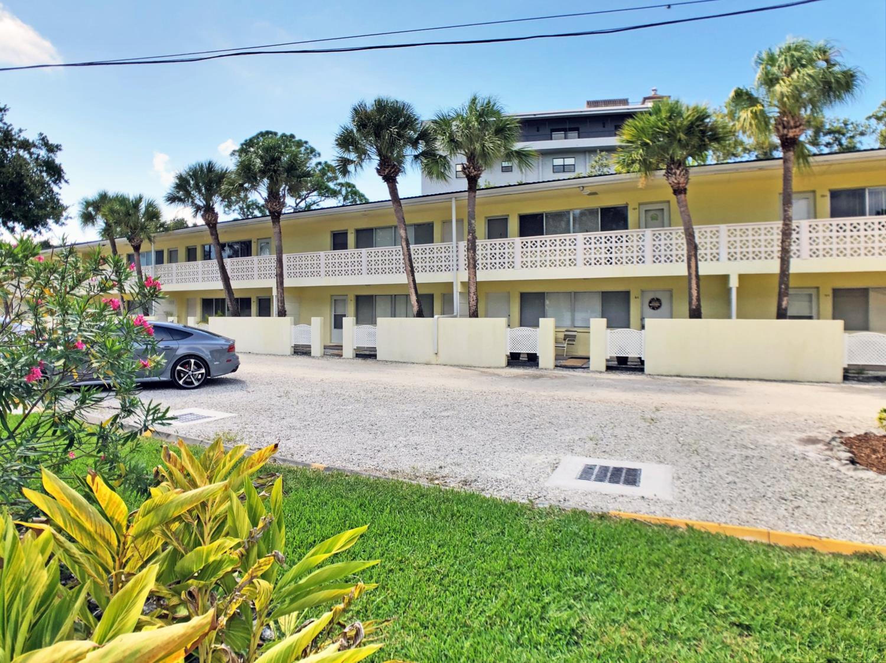 Hotel Sea Club II 5955 #8E - Image 1