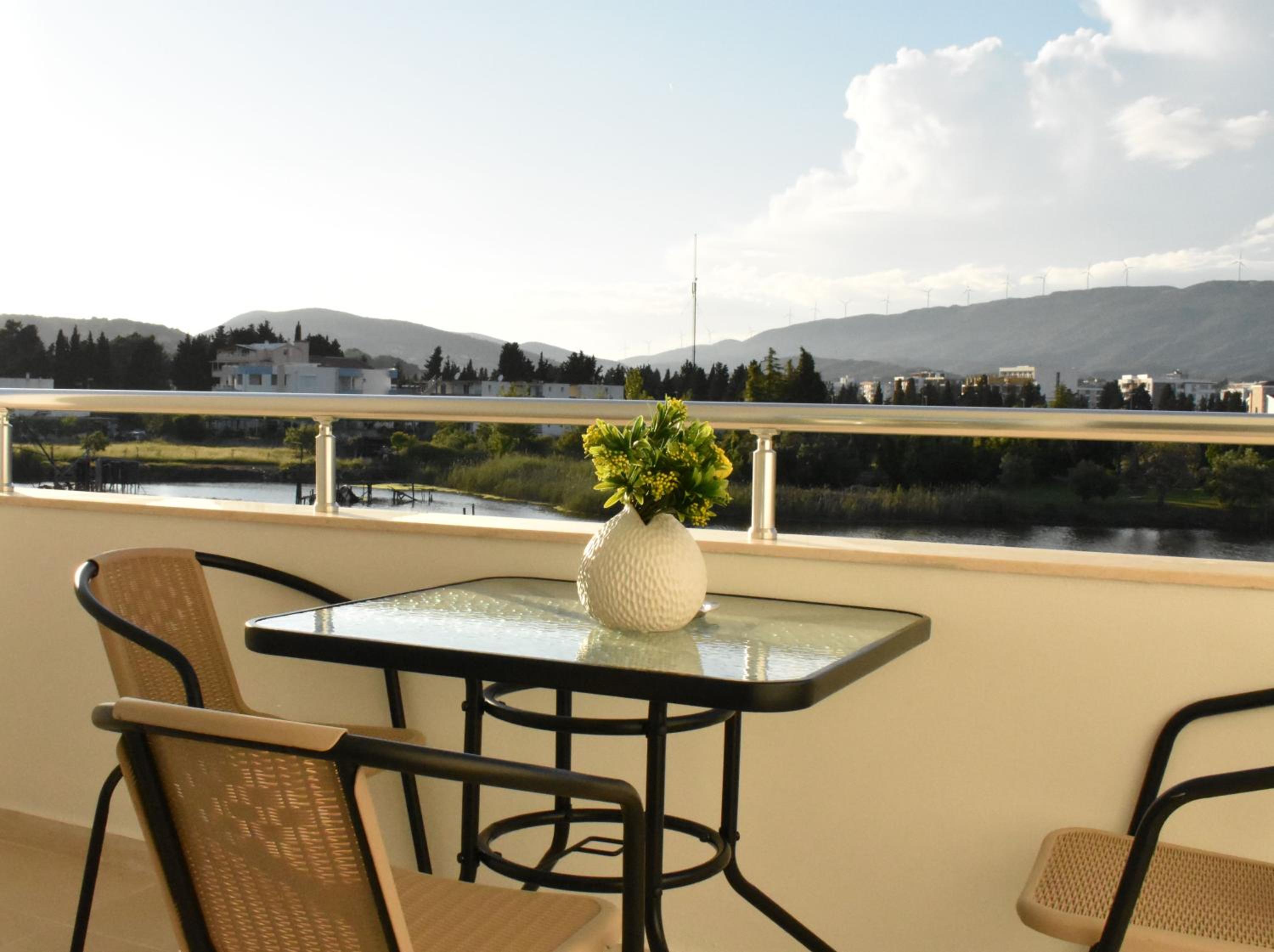 Beach Walk Apartments view 4