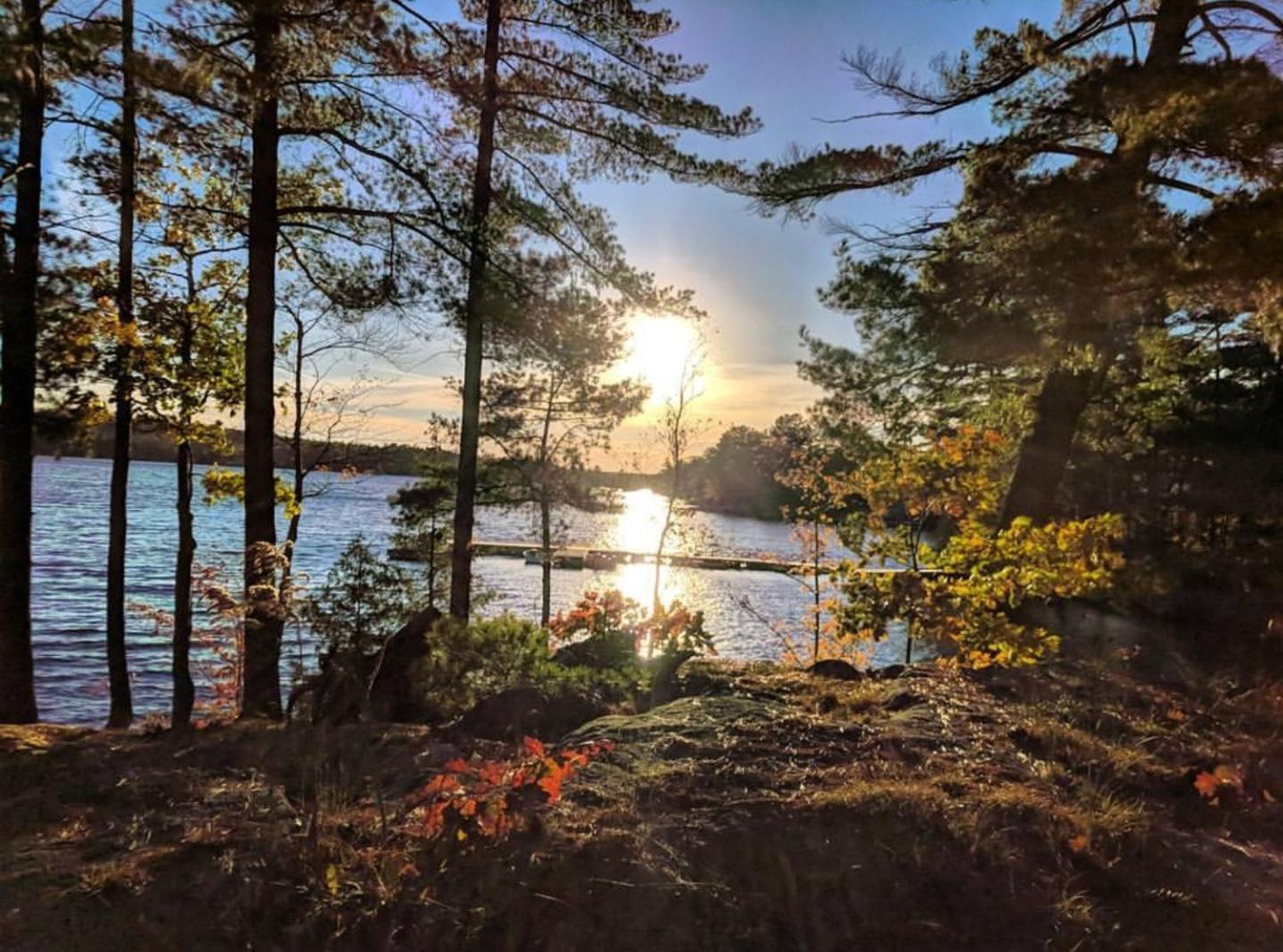 Westwind Inn on the Lake