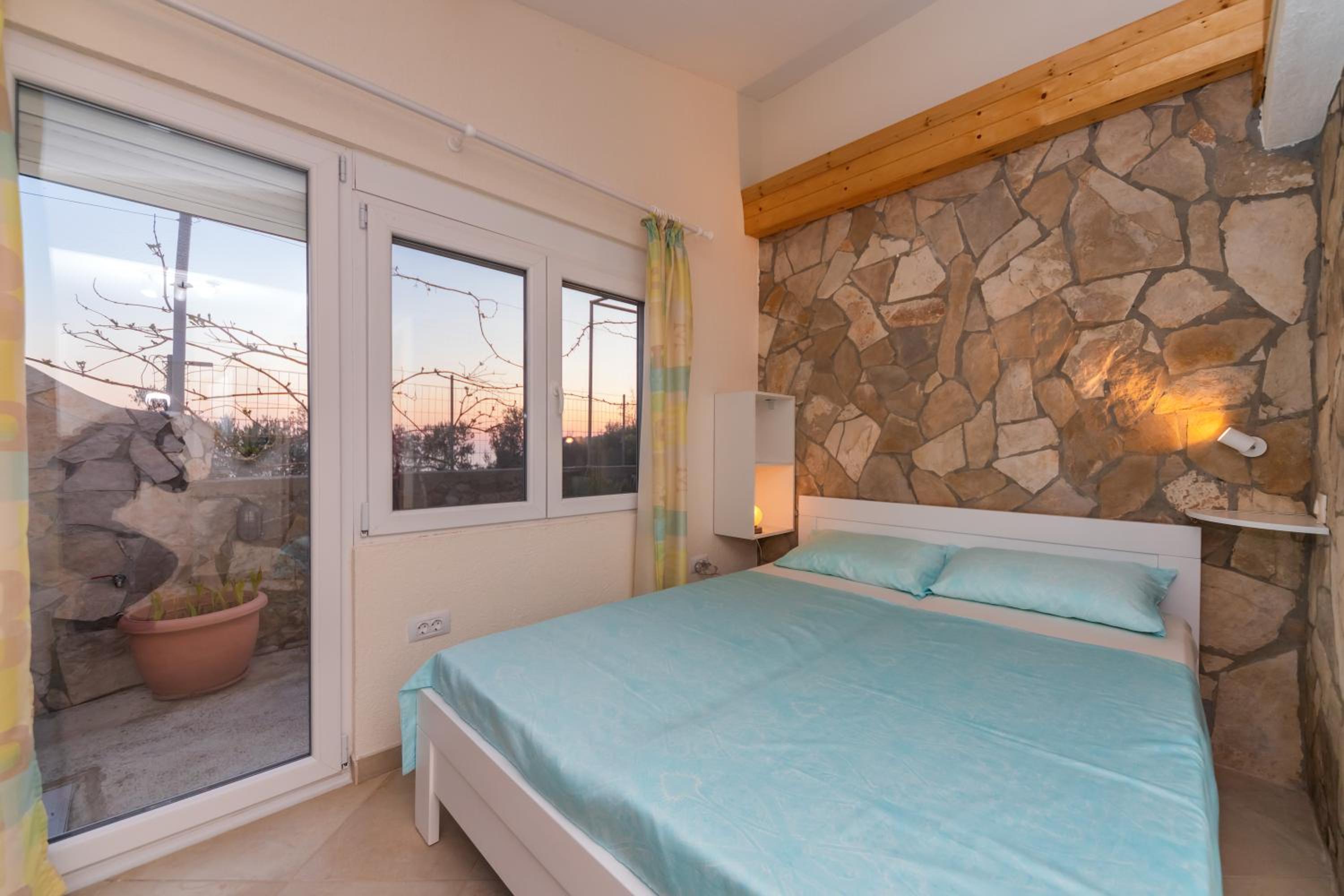 Apartments Mirian
