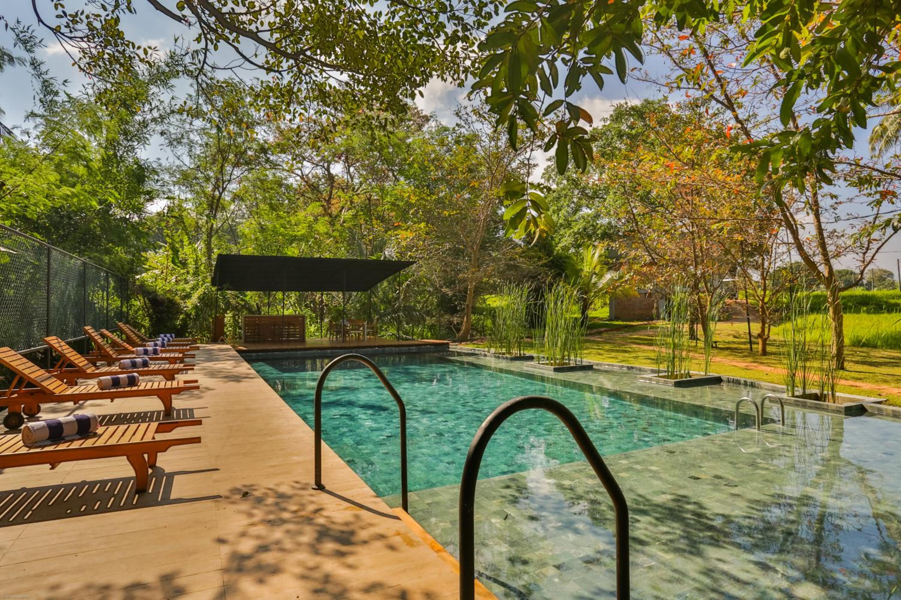 Kalundewa Retreat