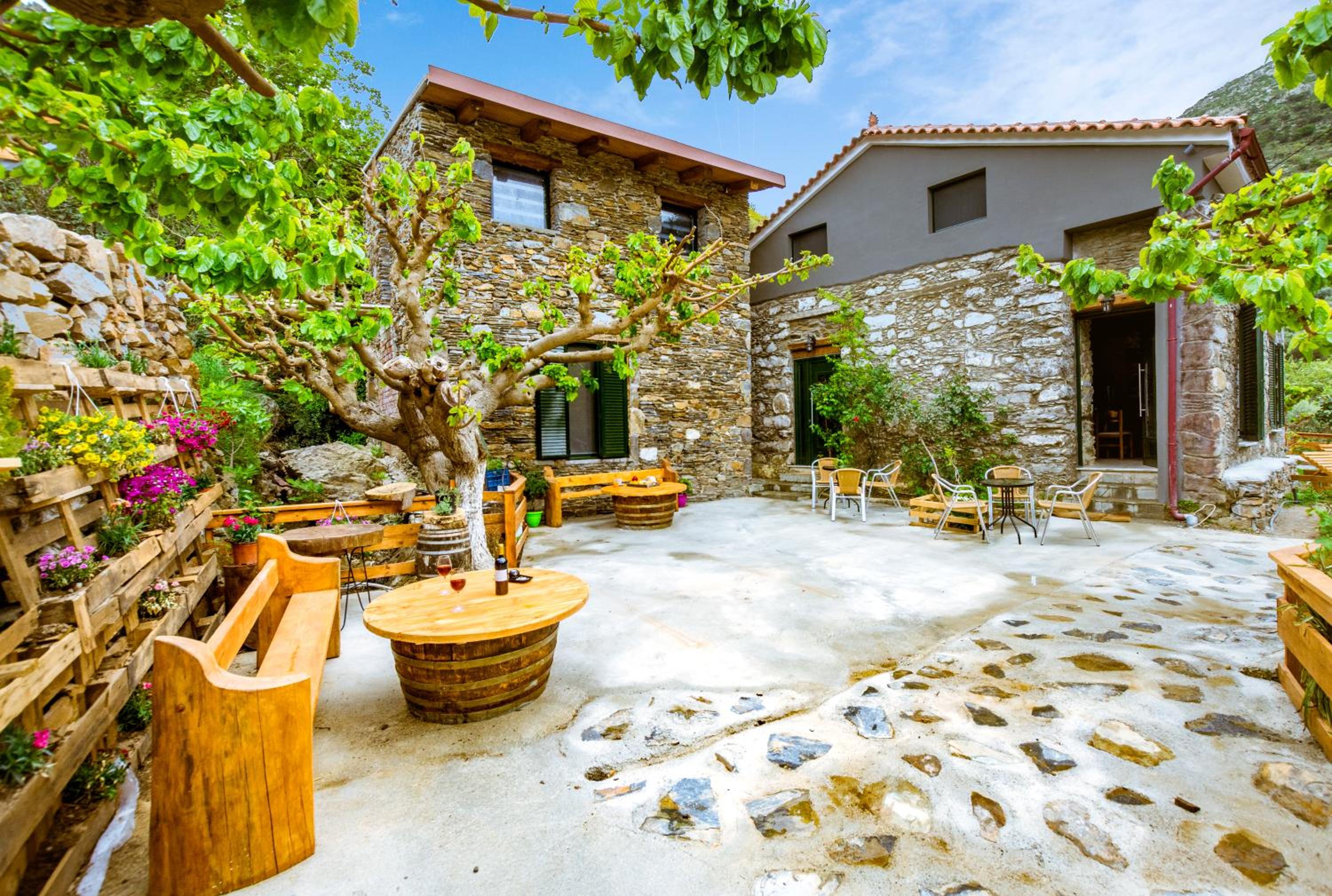 Ellafos Traditional Living-Elafonisi Couples Retreat