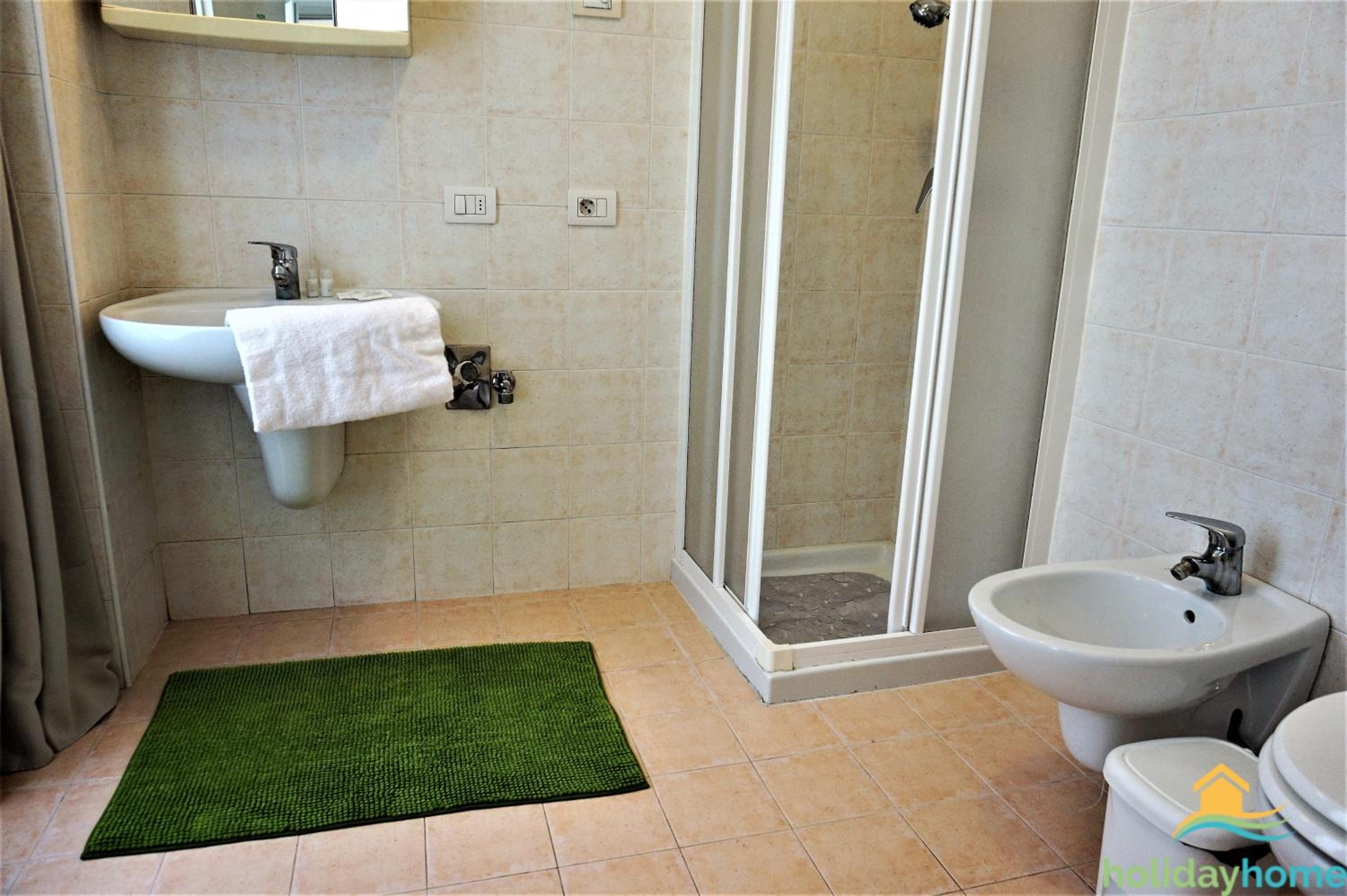CASA VERDE - Holiday Home Garda Trentino