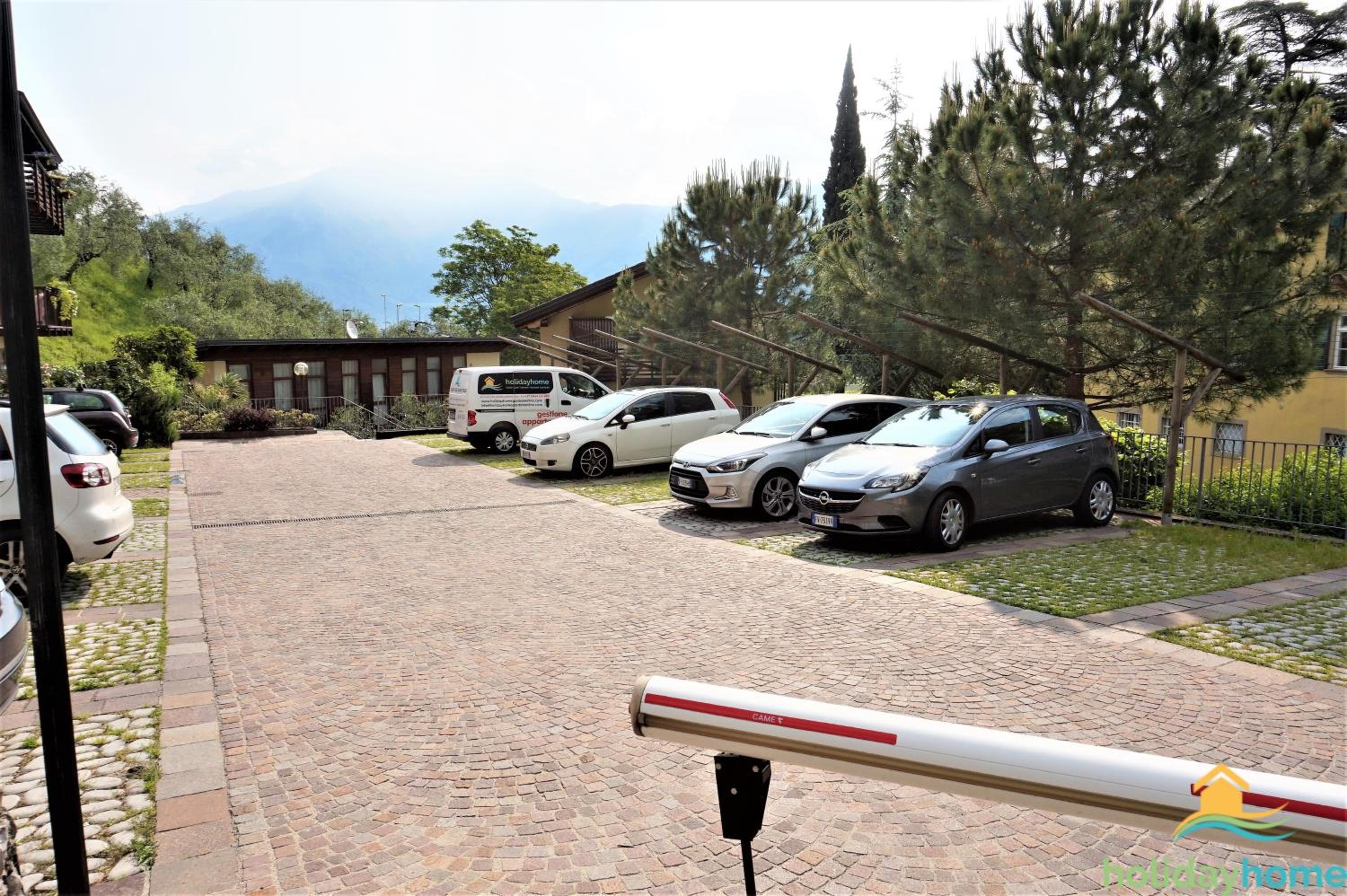 CASA VERDE - Holiday Home Garda Trentino