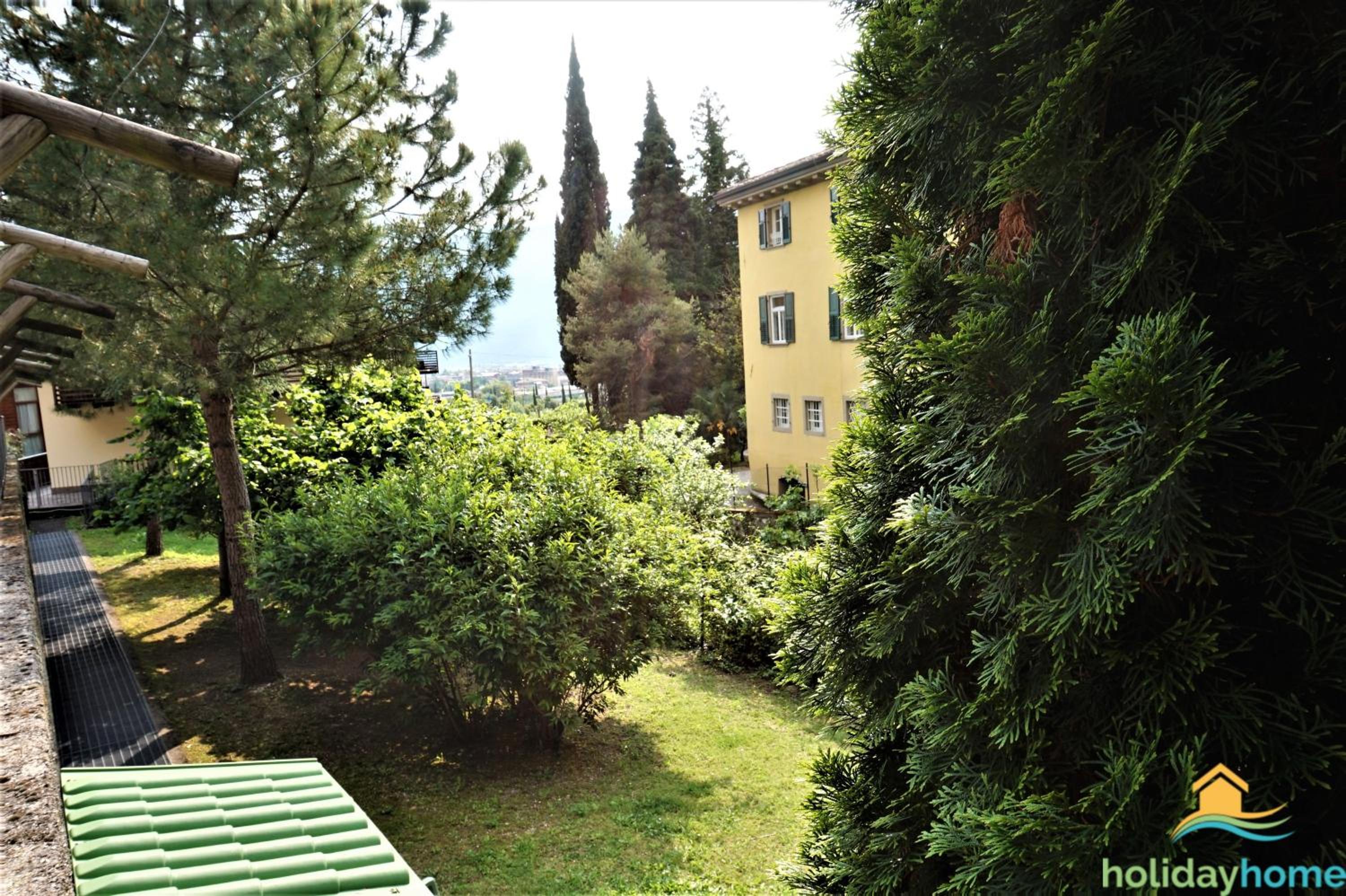 CASA VERDE - Holiday Home Garda Trentino