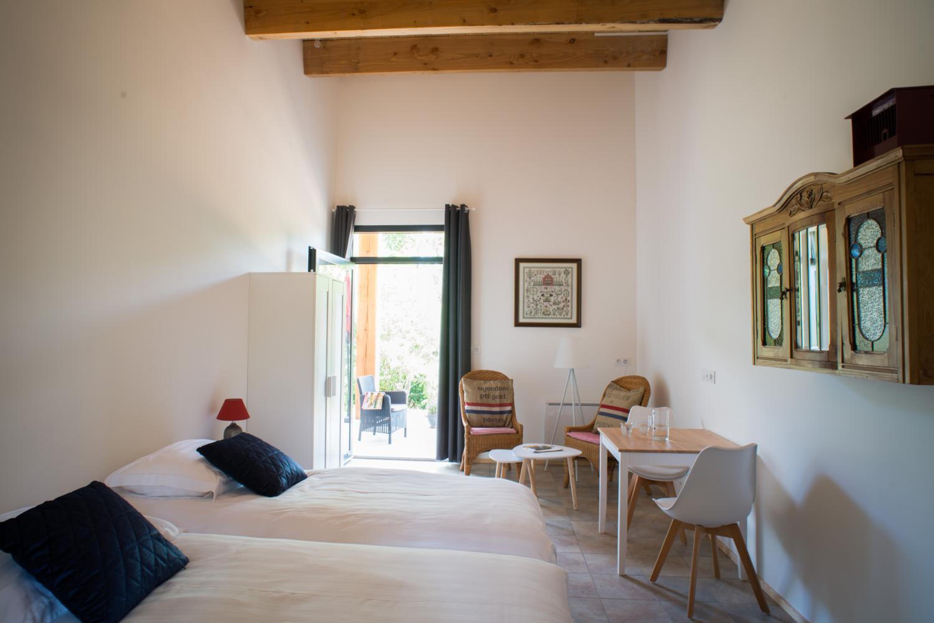 villa d'illouvre view 2
