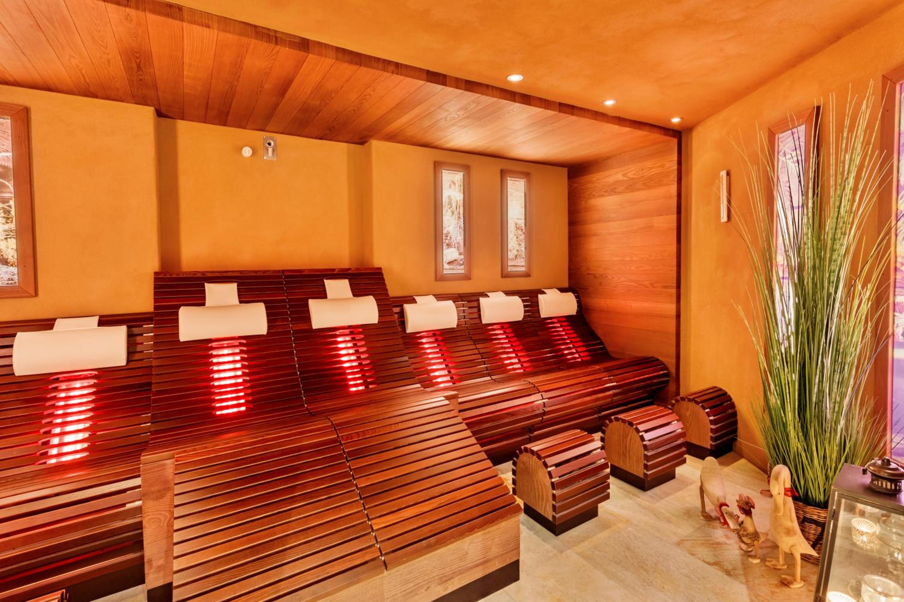 Romantischer Winkel RoLigio & Wellness Resort