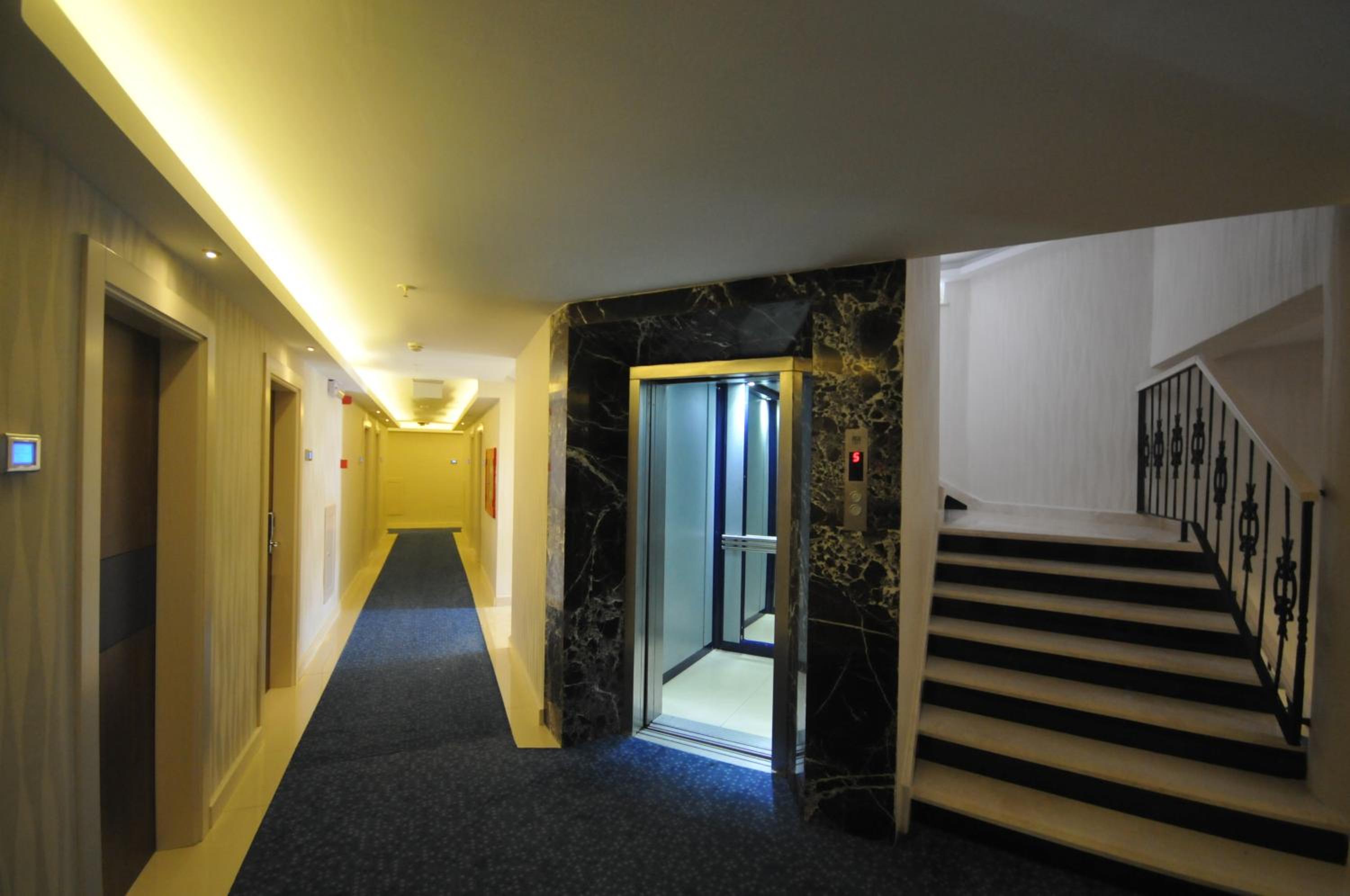 Kleopatra Micador Otel - Image 53