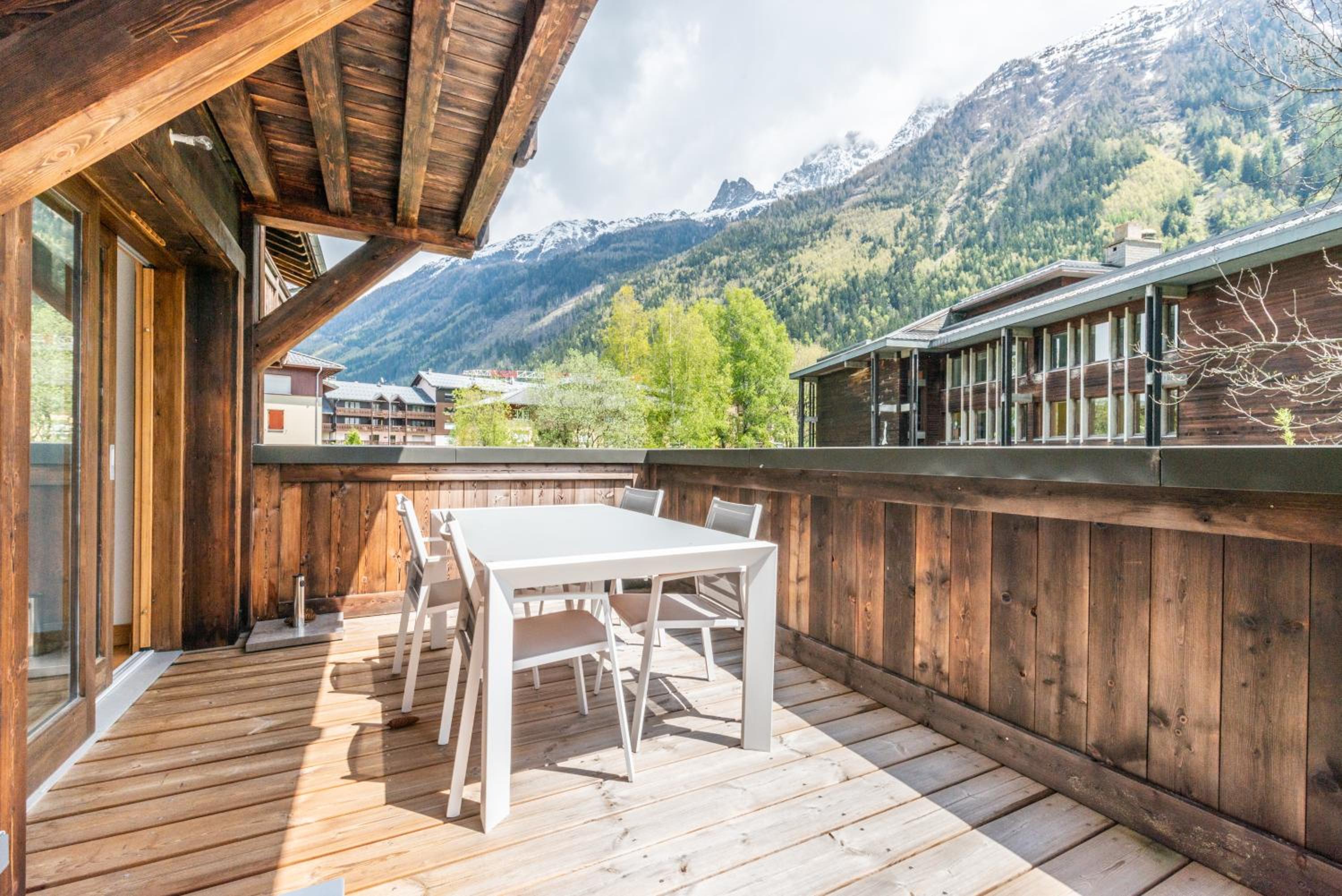Apt. Grand Paradis B14 - Modern with Mont Blanc view view 3
