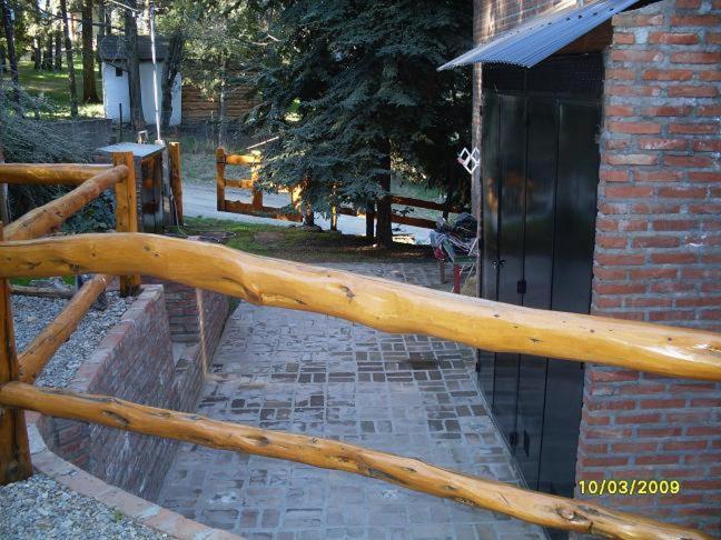 Cabañas Detras del Ciprés