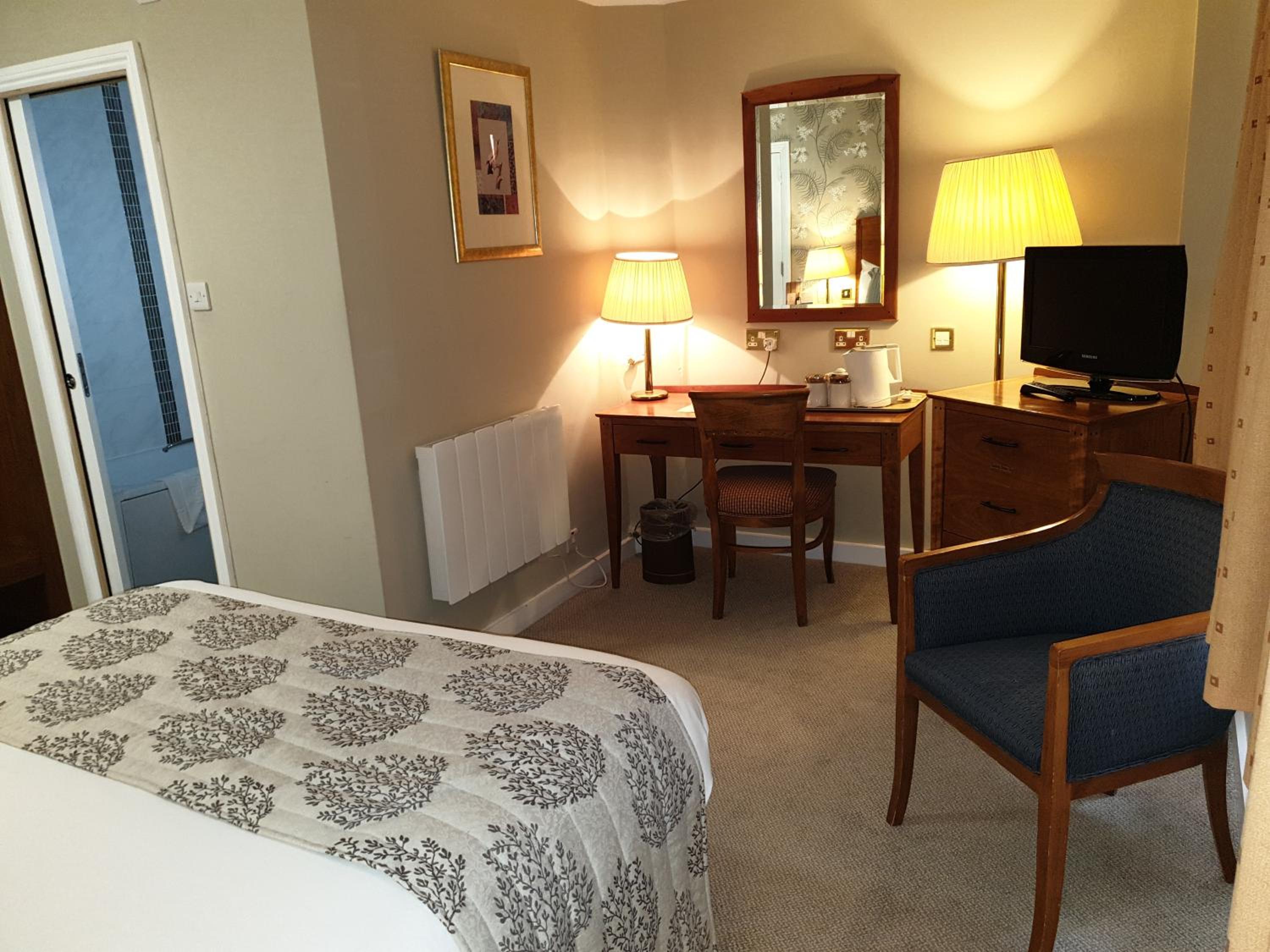 Basingstoke Vacations - Red Lion Hotel - Property Image 40