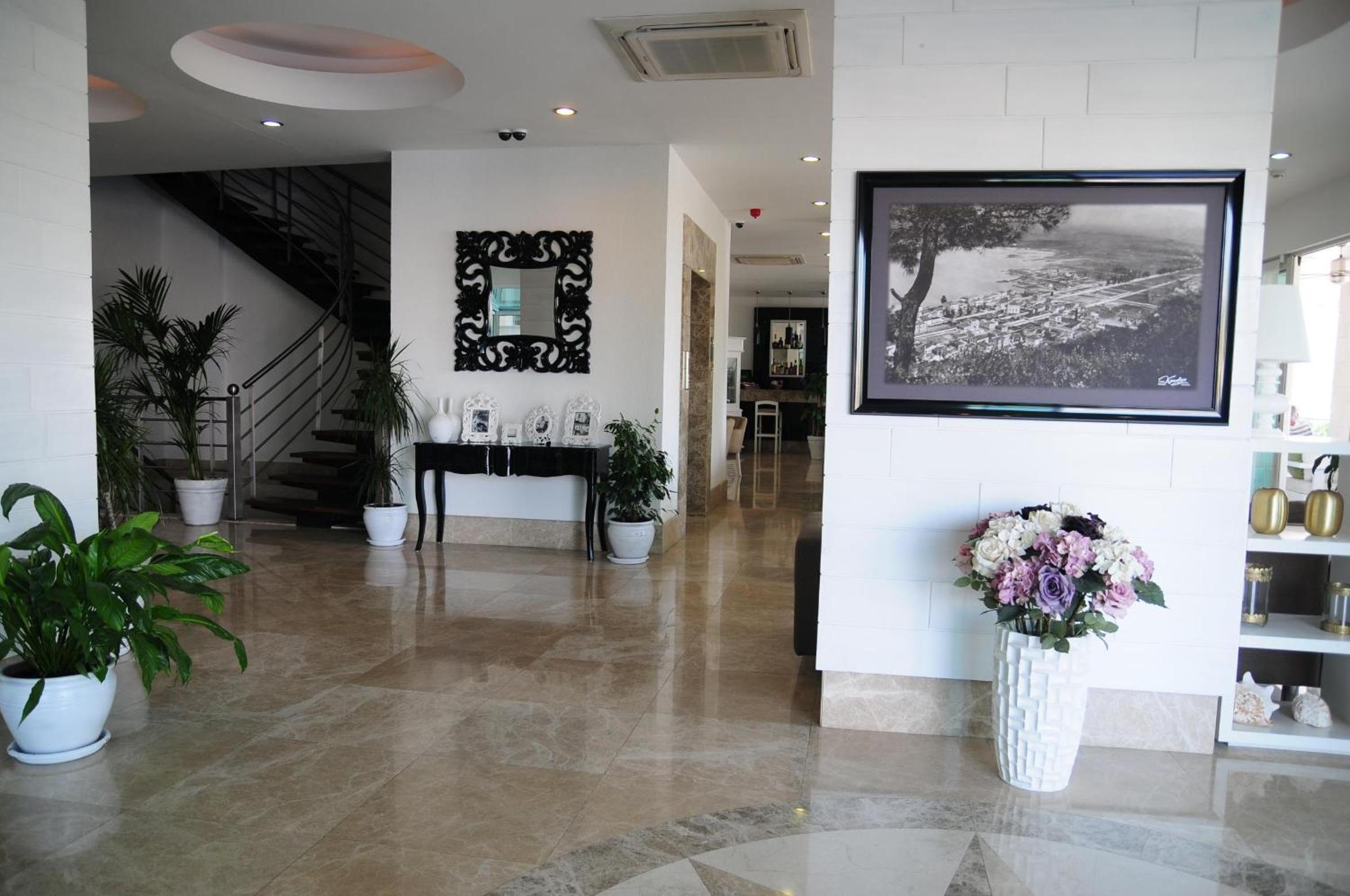 Alesta Yacht Otel - Image 11