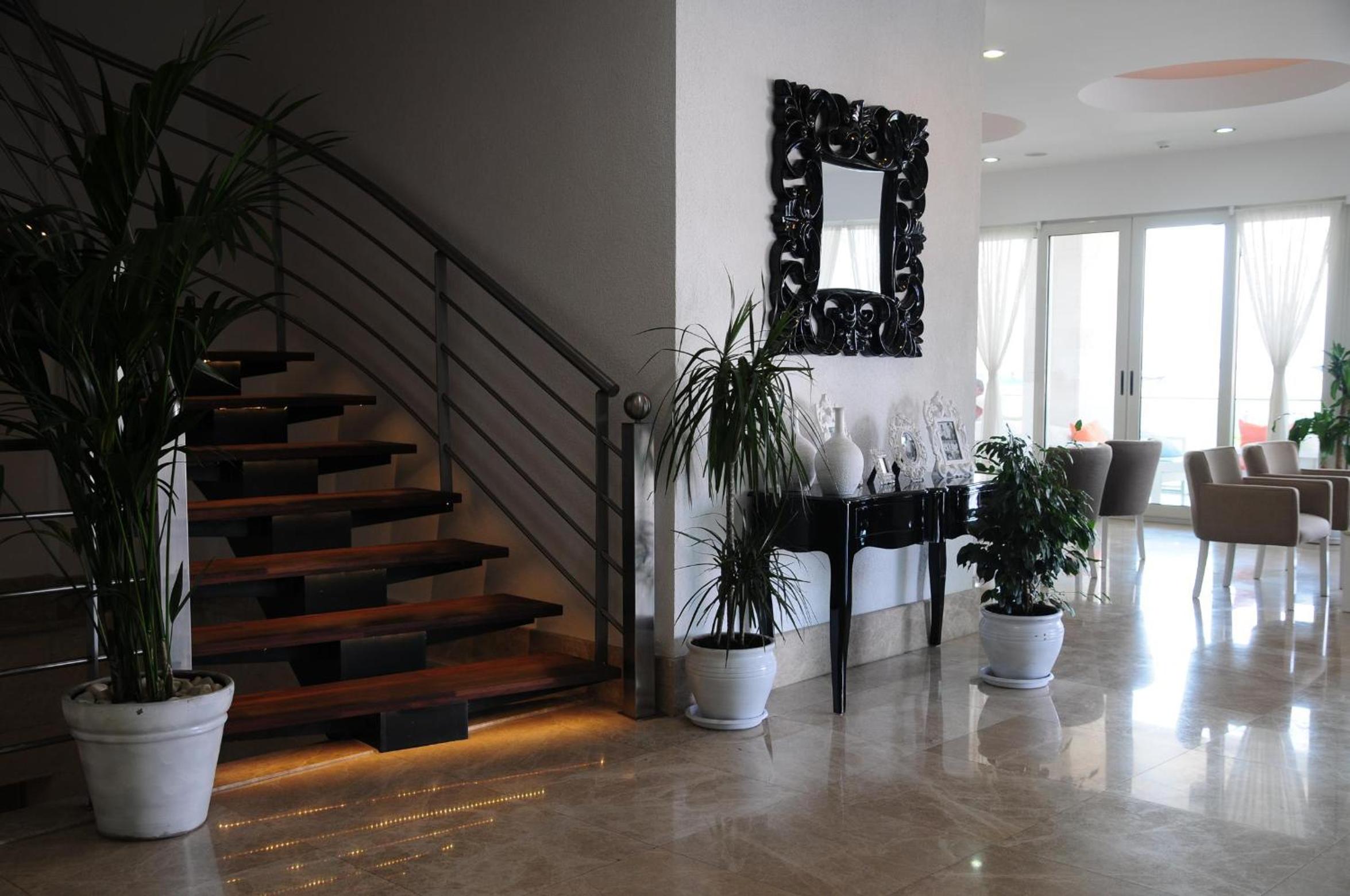 Alesta Yacht Otel - Image 31