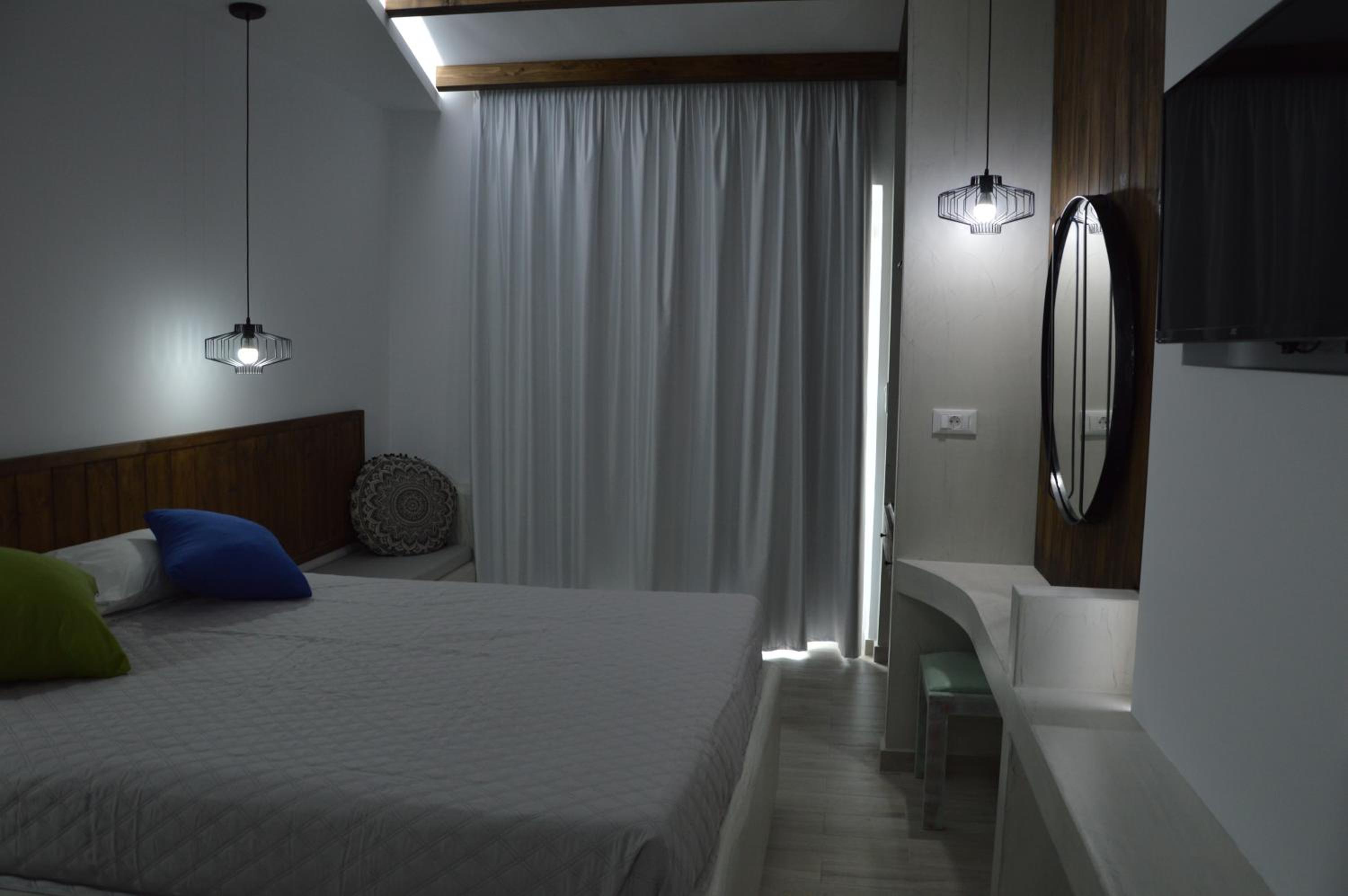 Kostas Studios