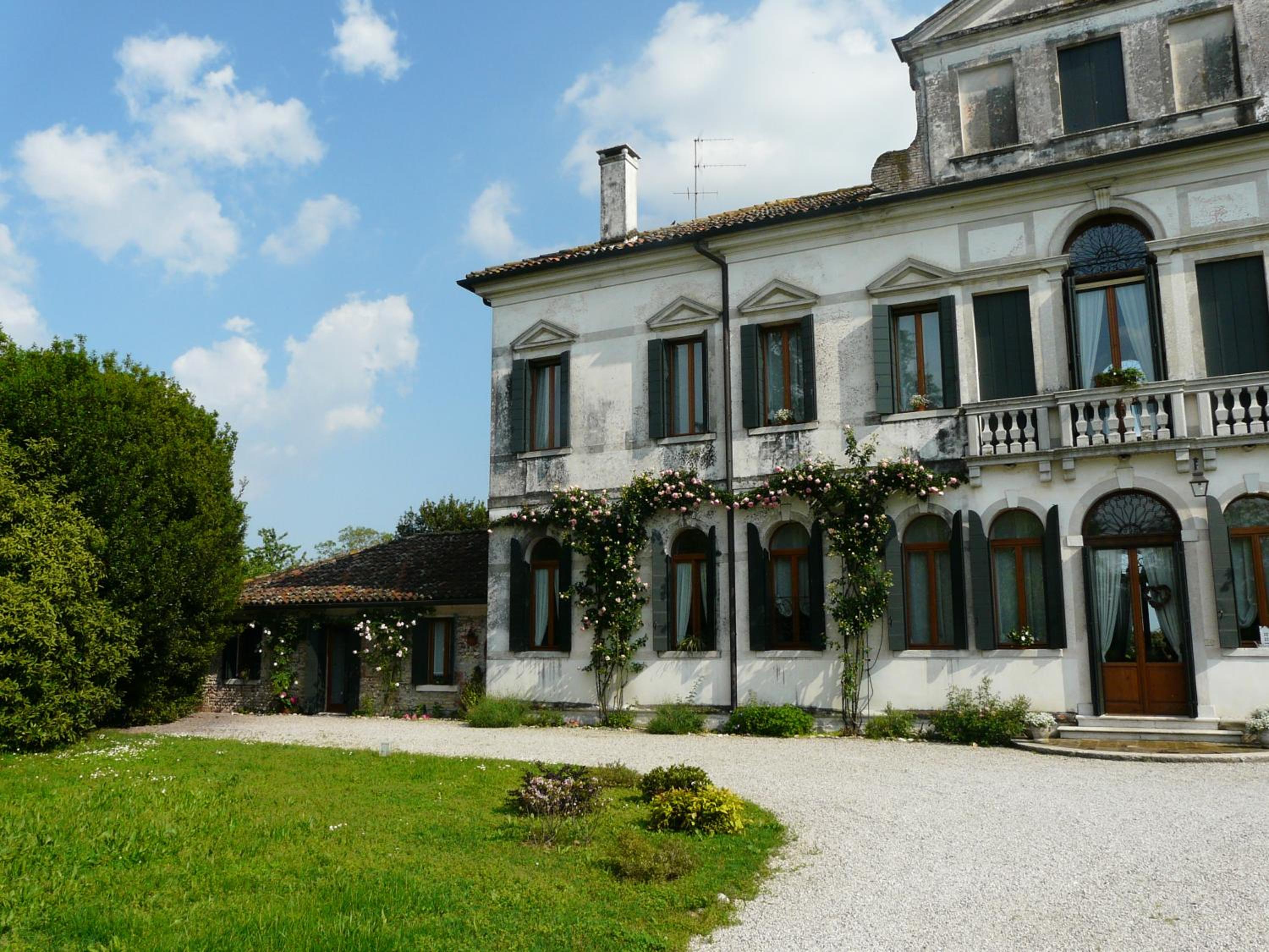 Villa Caotorta view 3