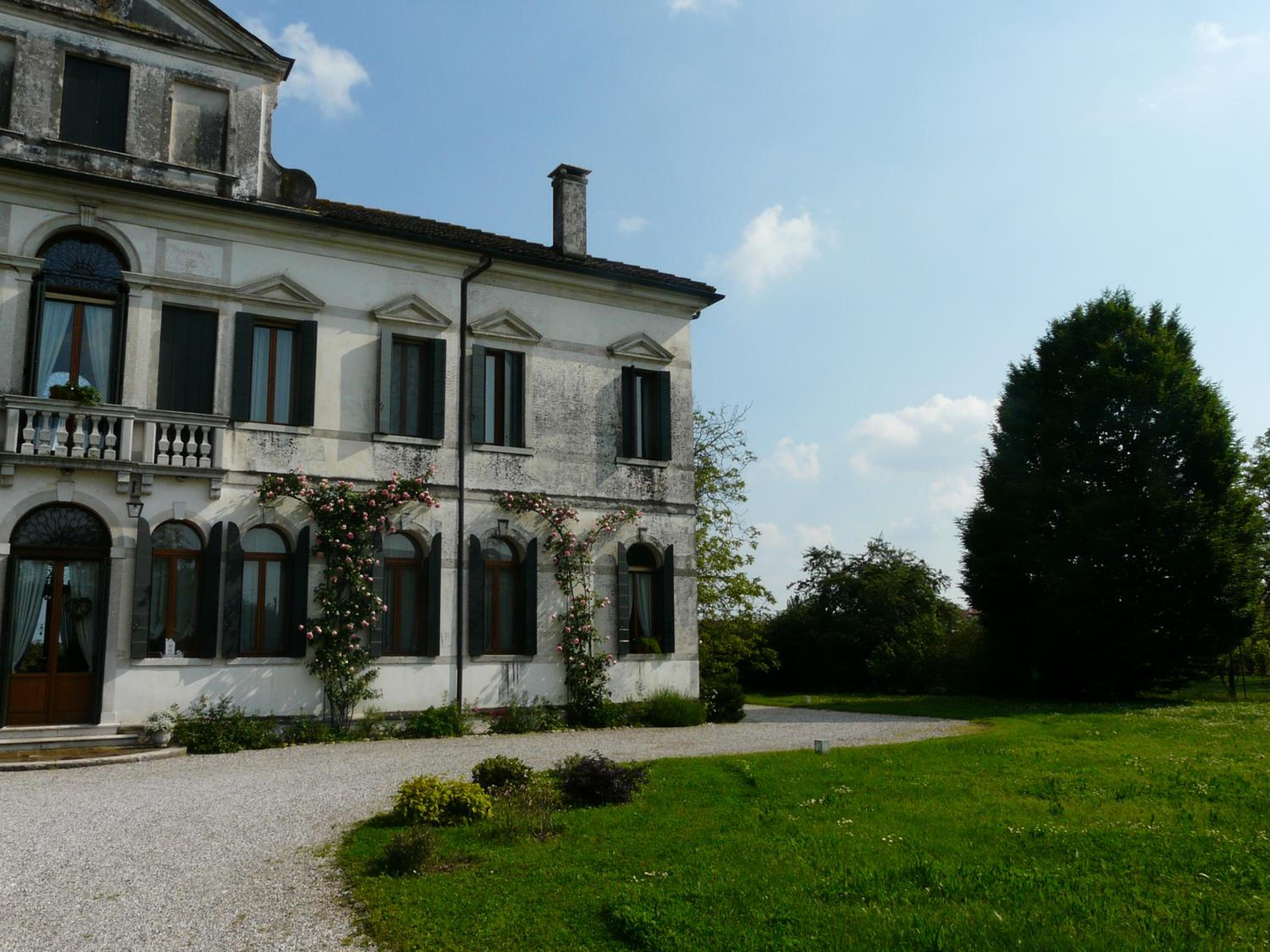 Villa Caotorta view 4