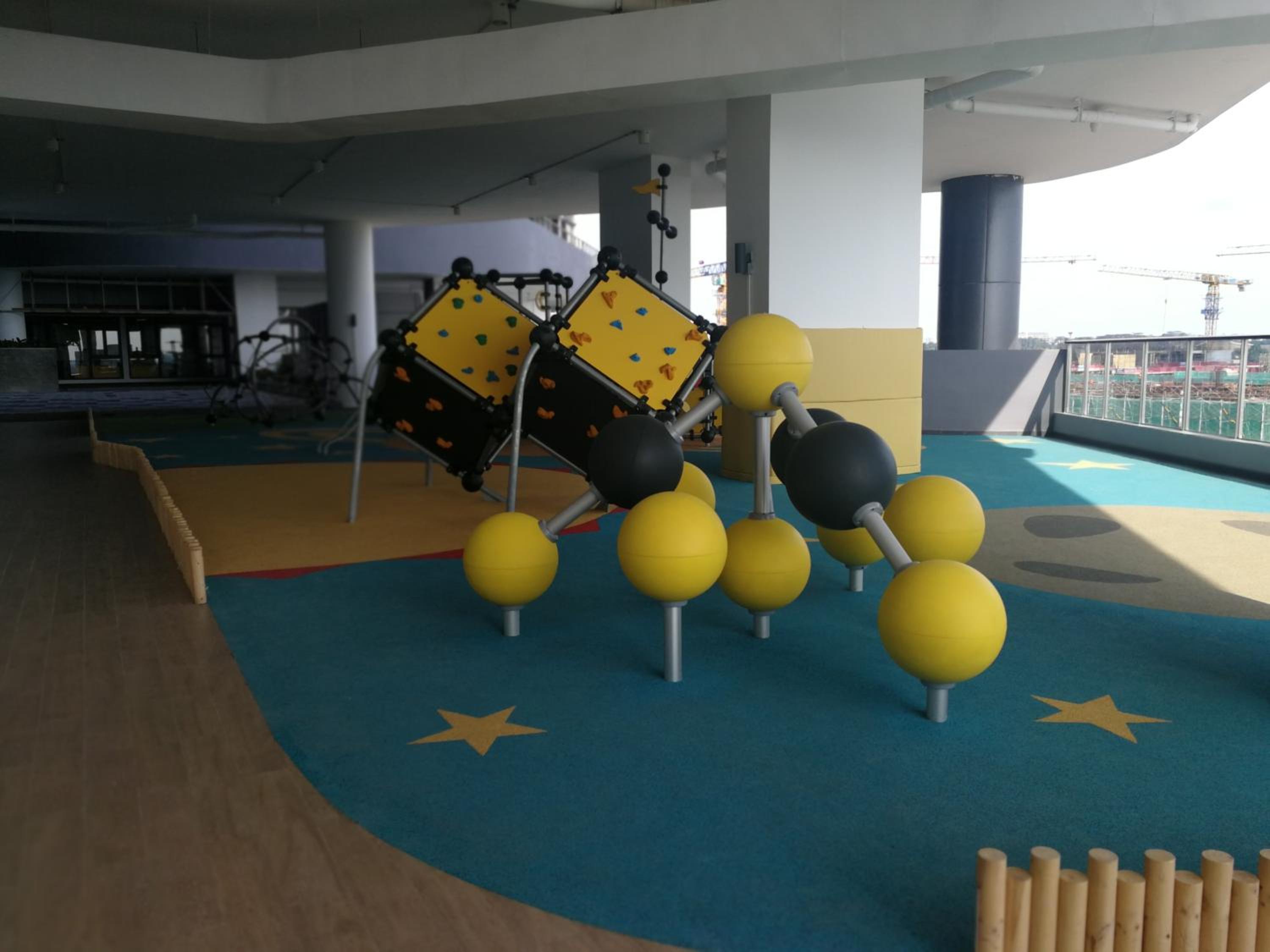 JB City CIQ-R&F Shopping Mall Apartment