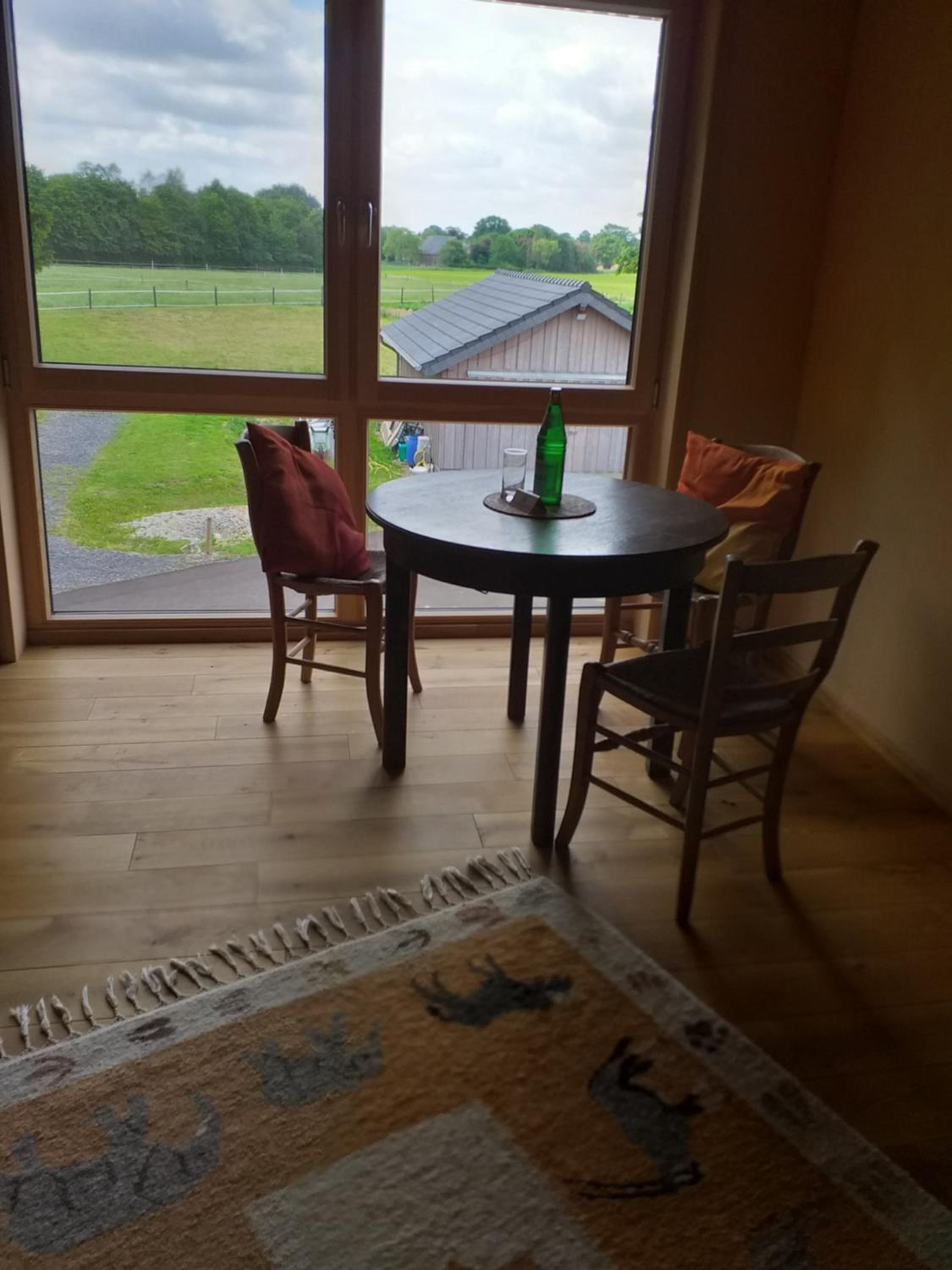 Poelyck: Übernachten in einem Strohhaus, umgeben von purer Natur!