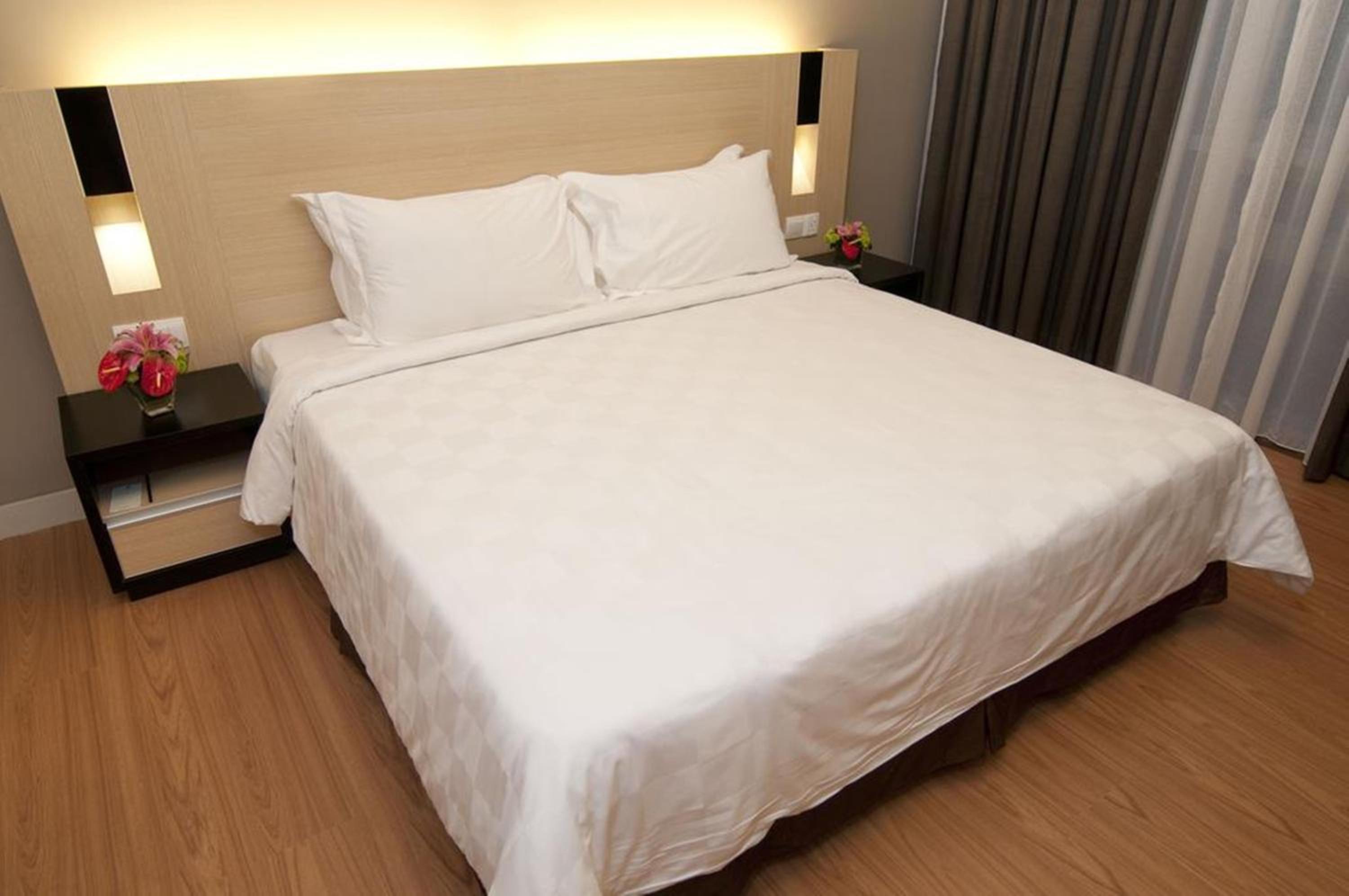 SS Suites Swiss Garden Residences