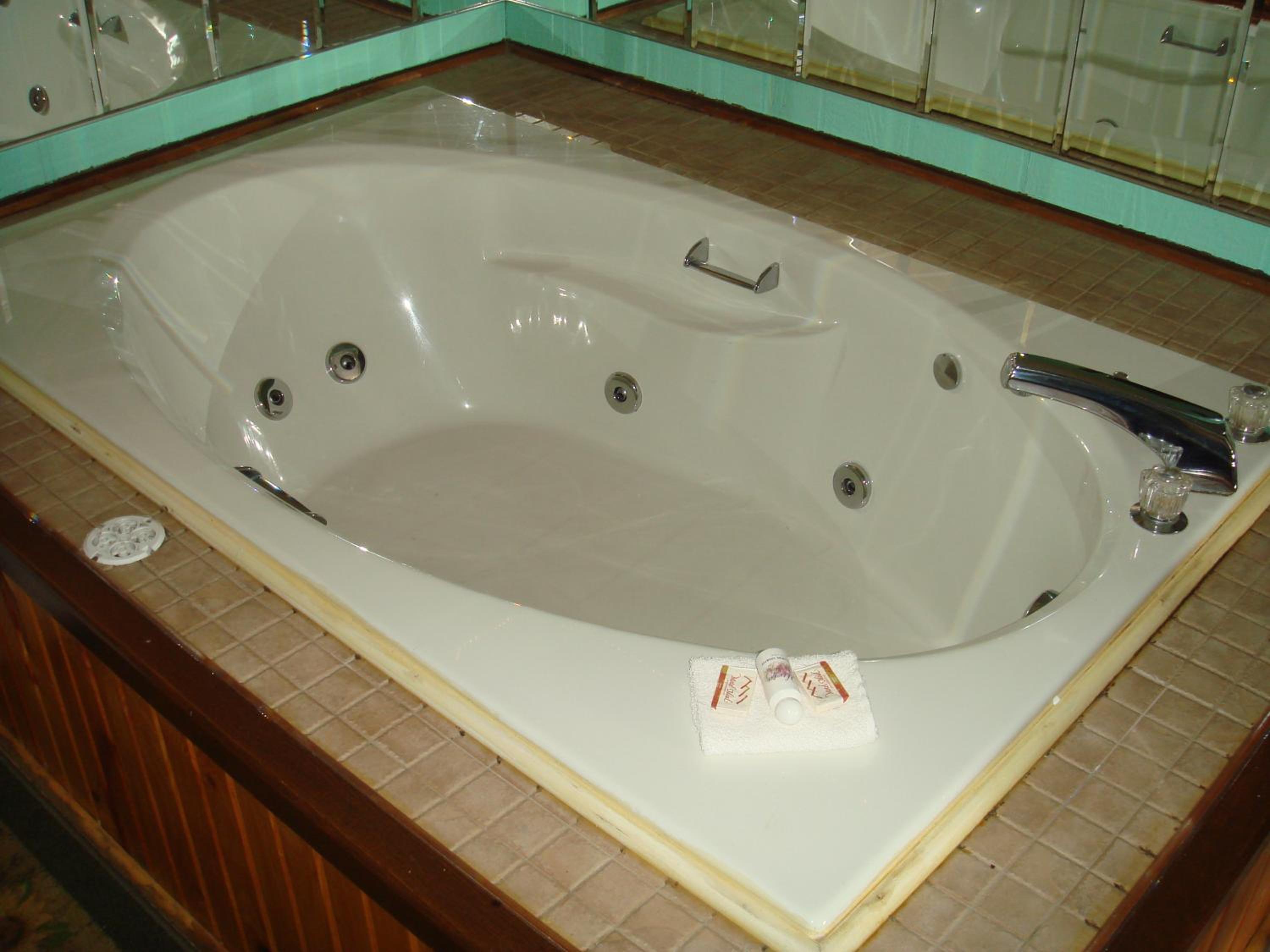 jacuzzi