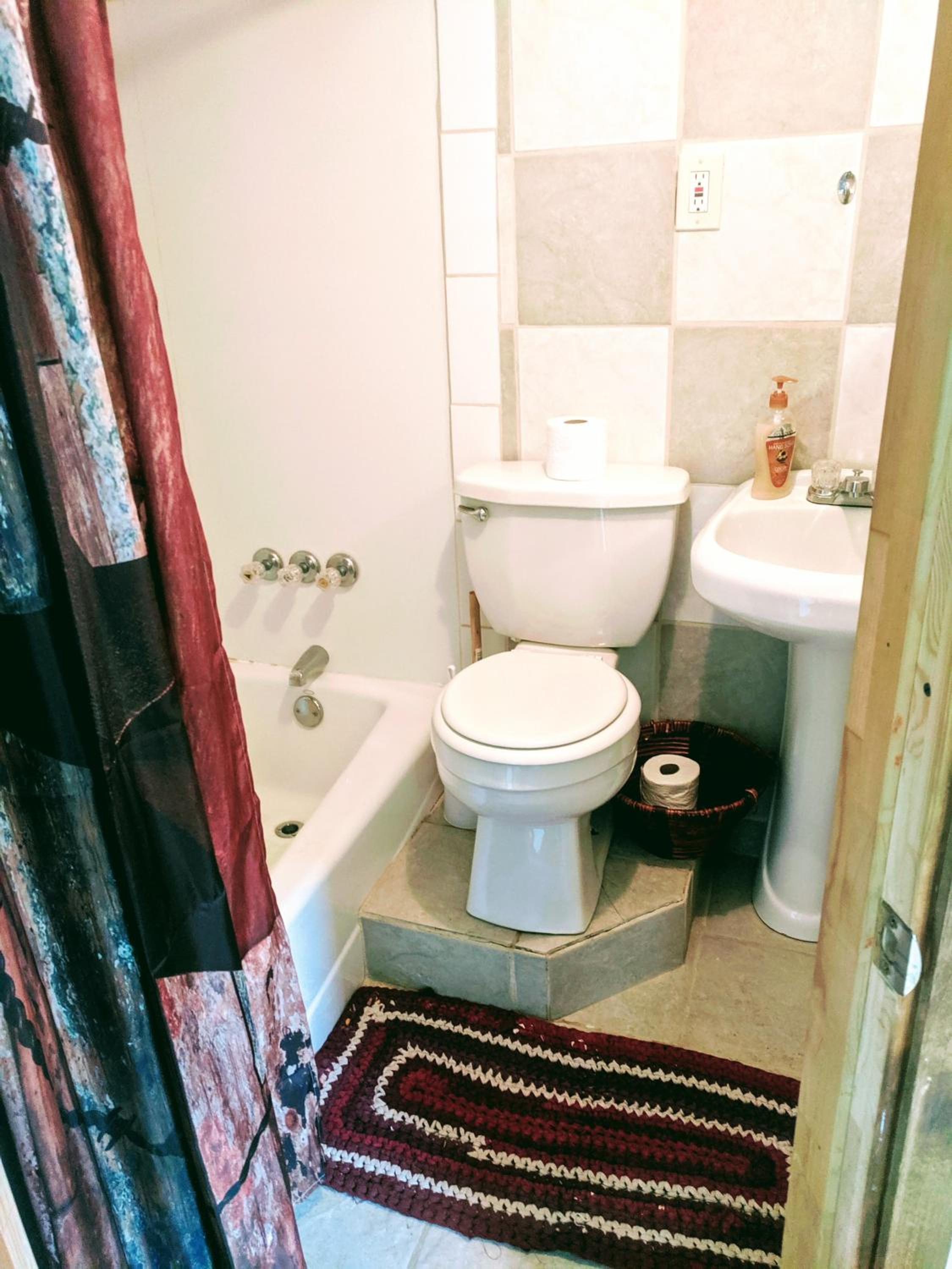 Photo 8