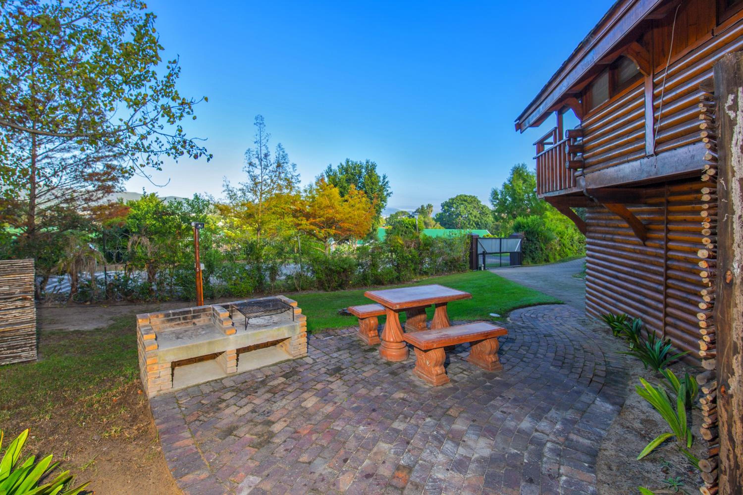 Abalone Lodges