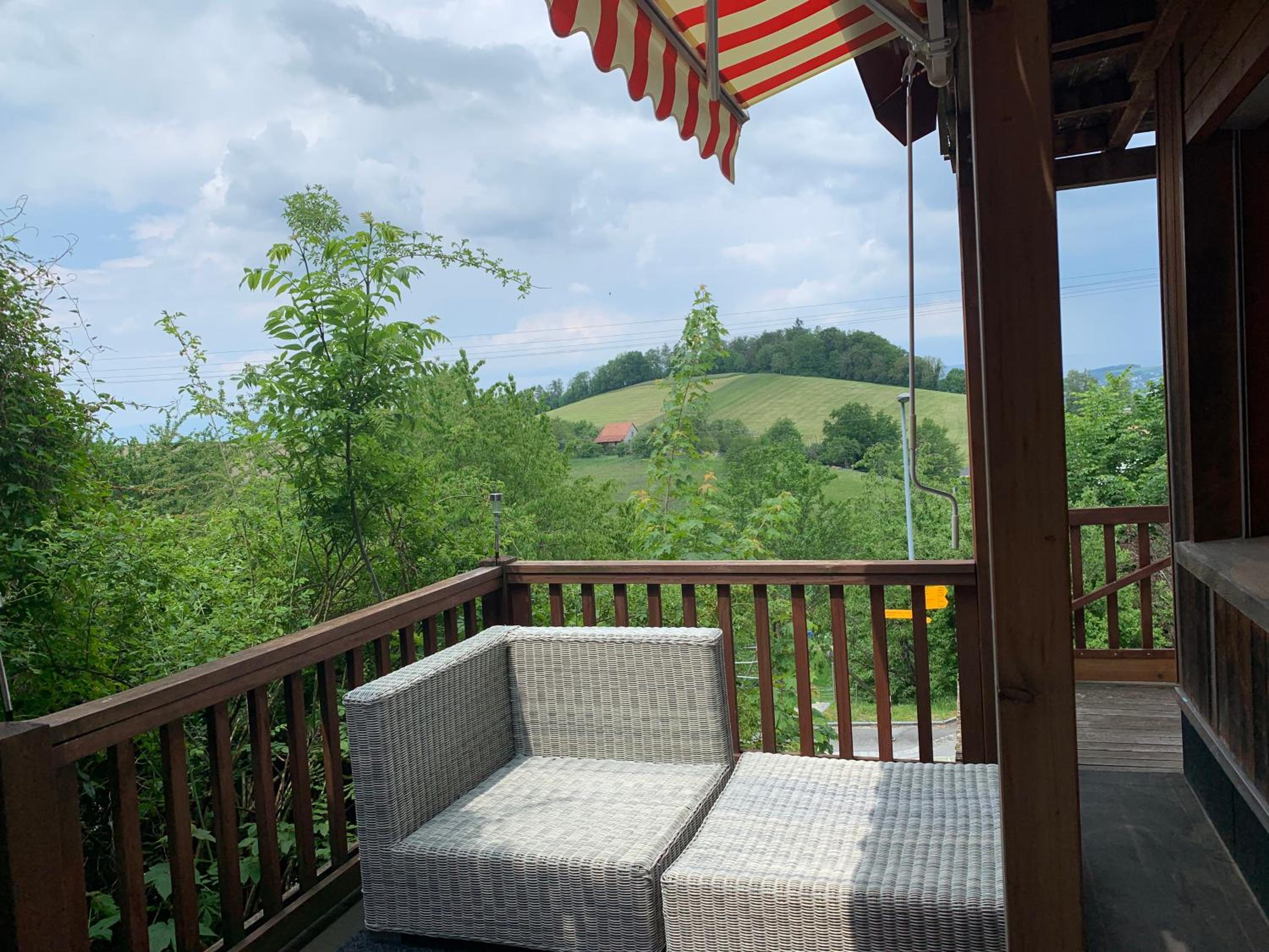 Bed & Breakfast Region Murtensee view 4