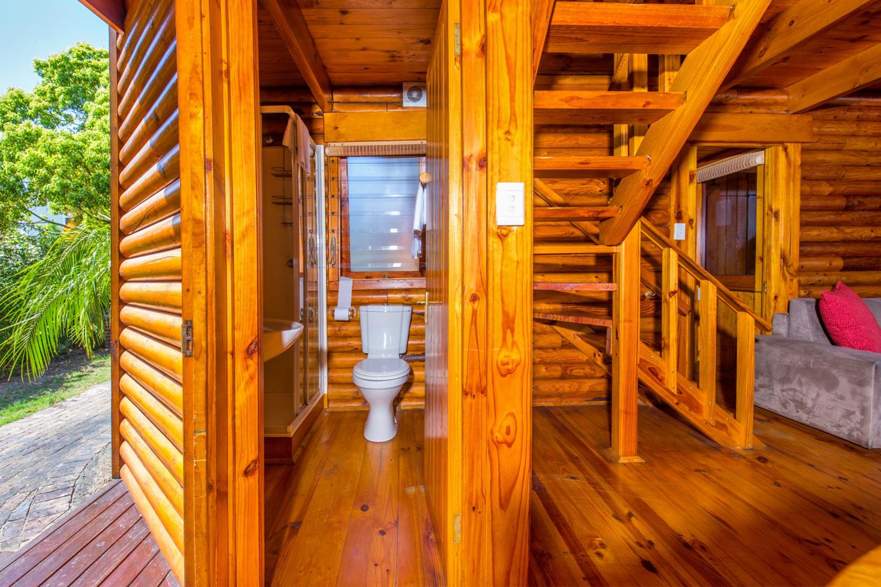 Abalone Lodges