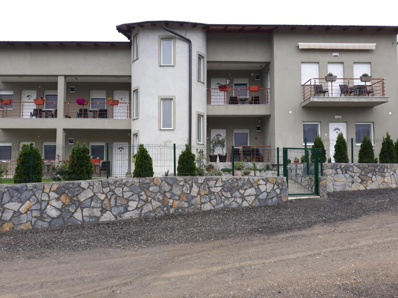 Simića ćoše view 4