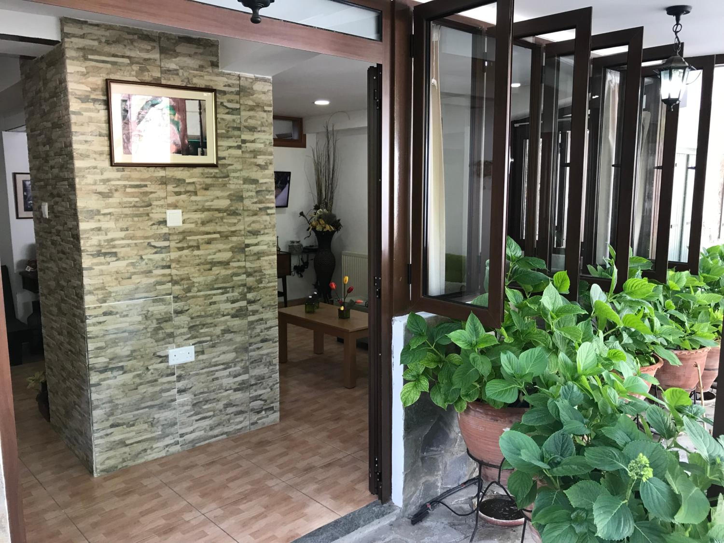 Giannoullas Luxury2Bedroom House in Kalopanagiotis view 2