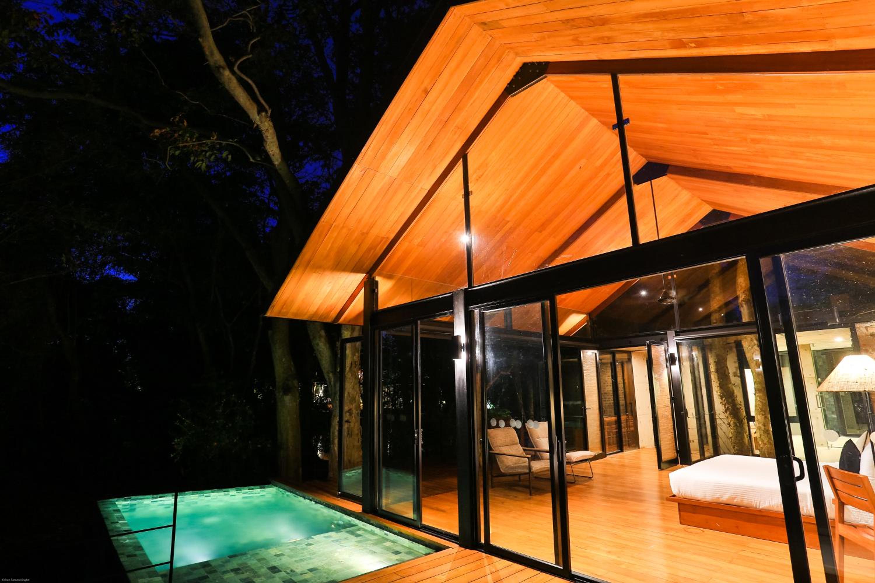 Kalundewa Retreat