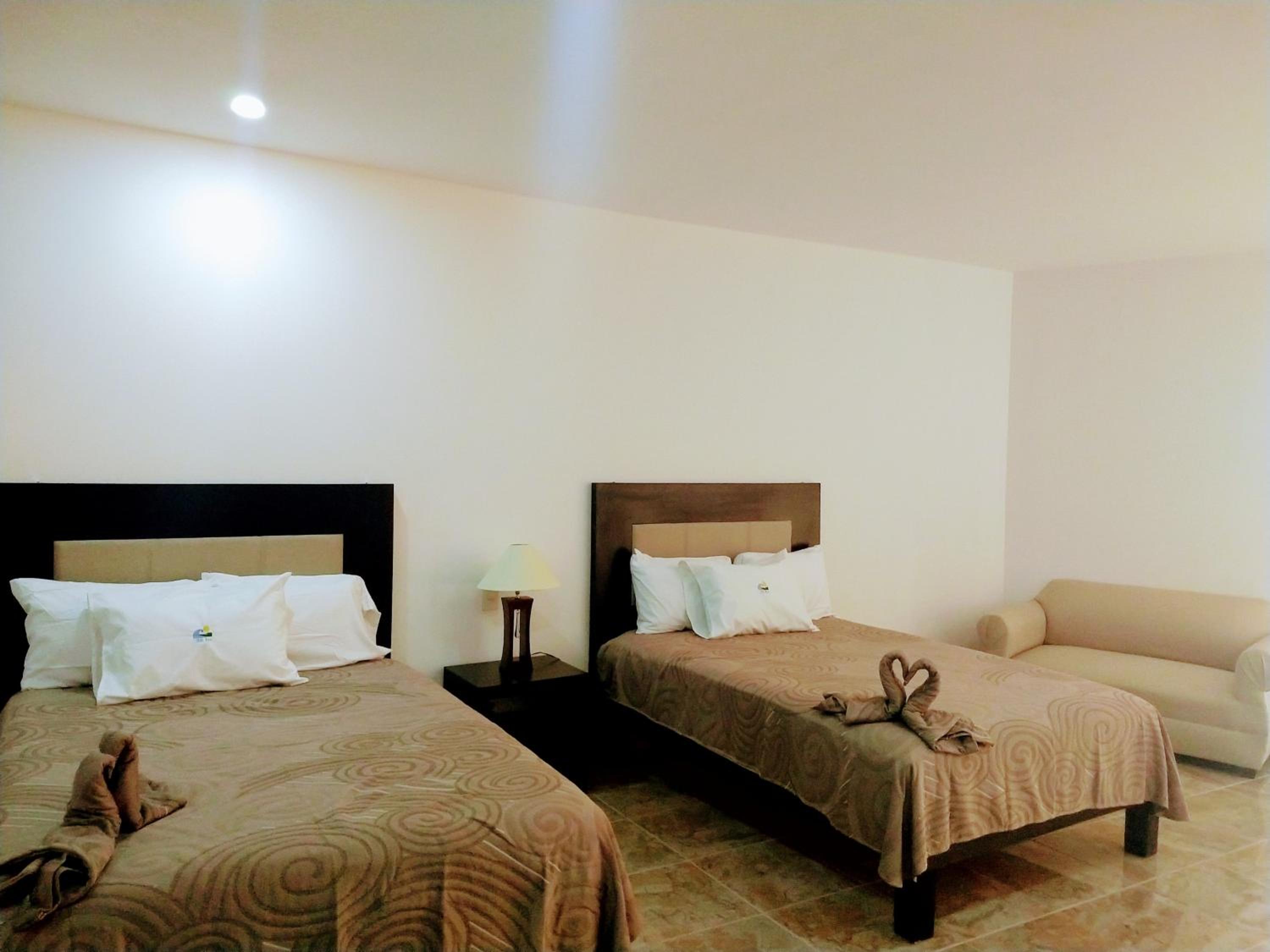 BB INN - Property Image 57