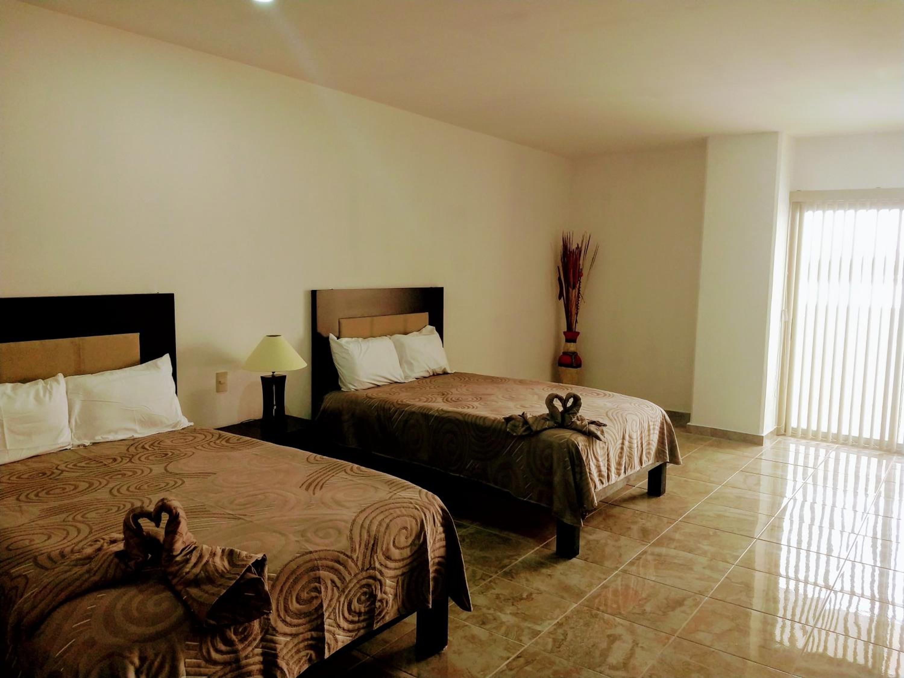 BB INN - Property Image 8