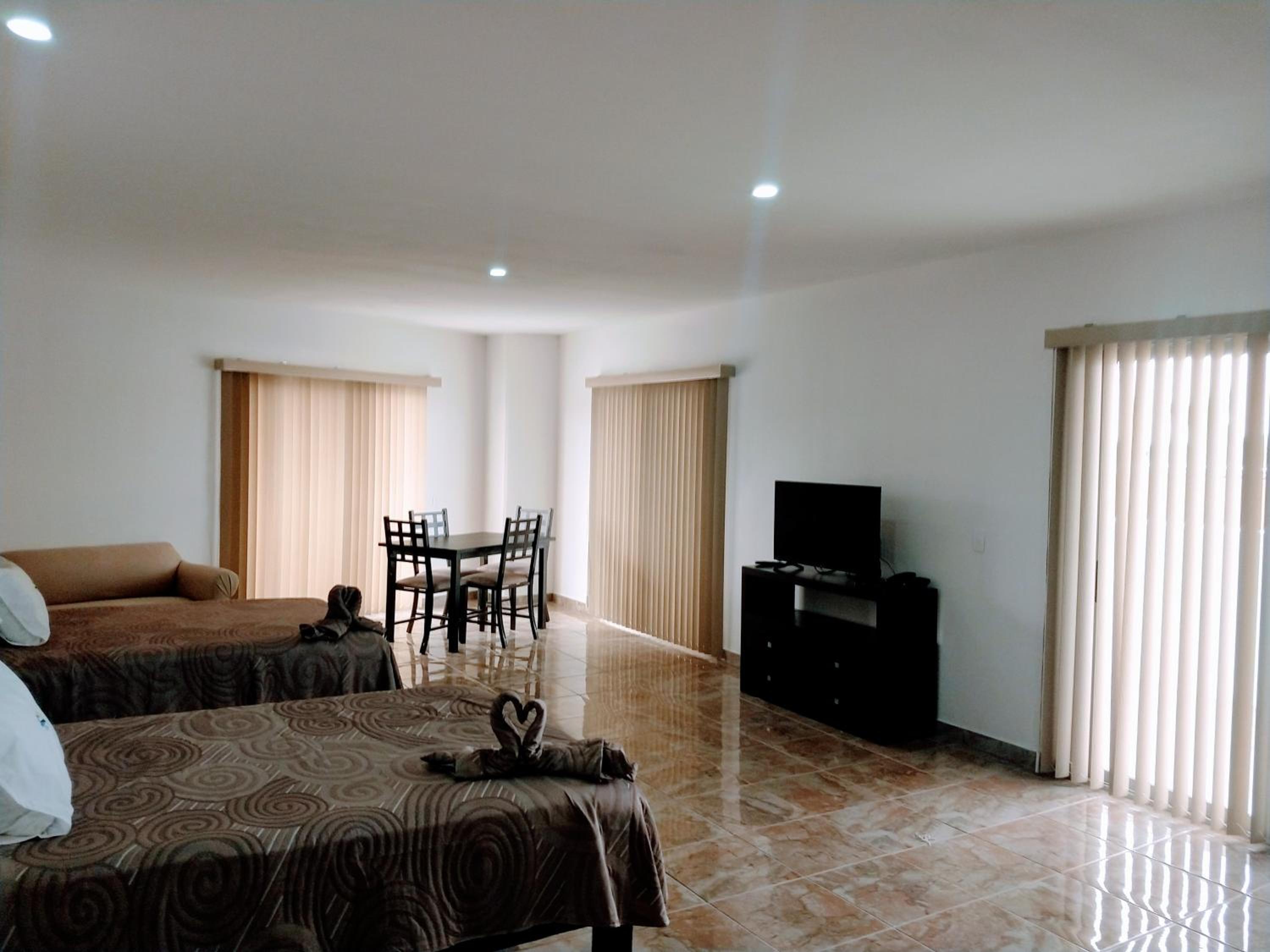 BB INN - Property Image 12