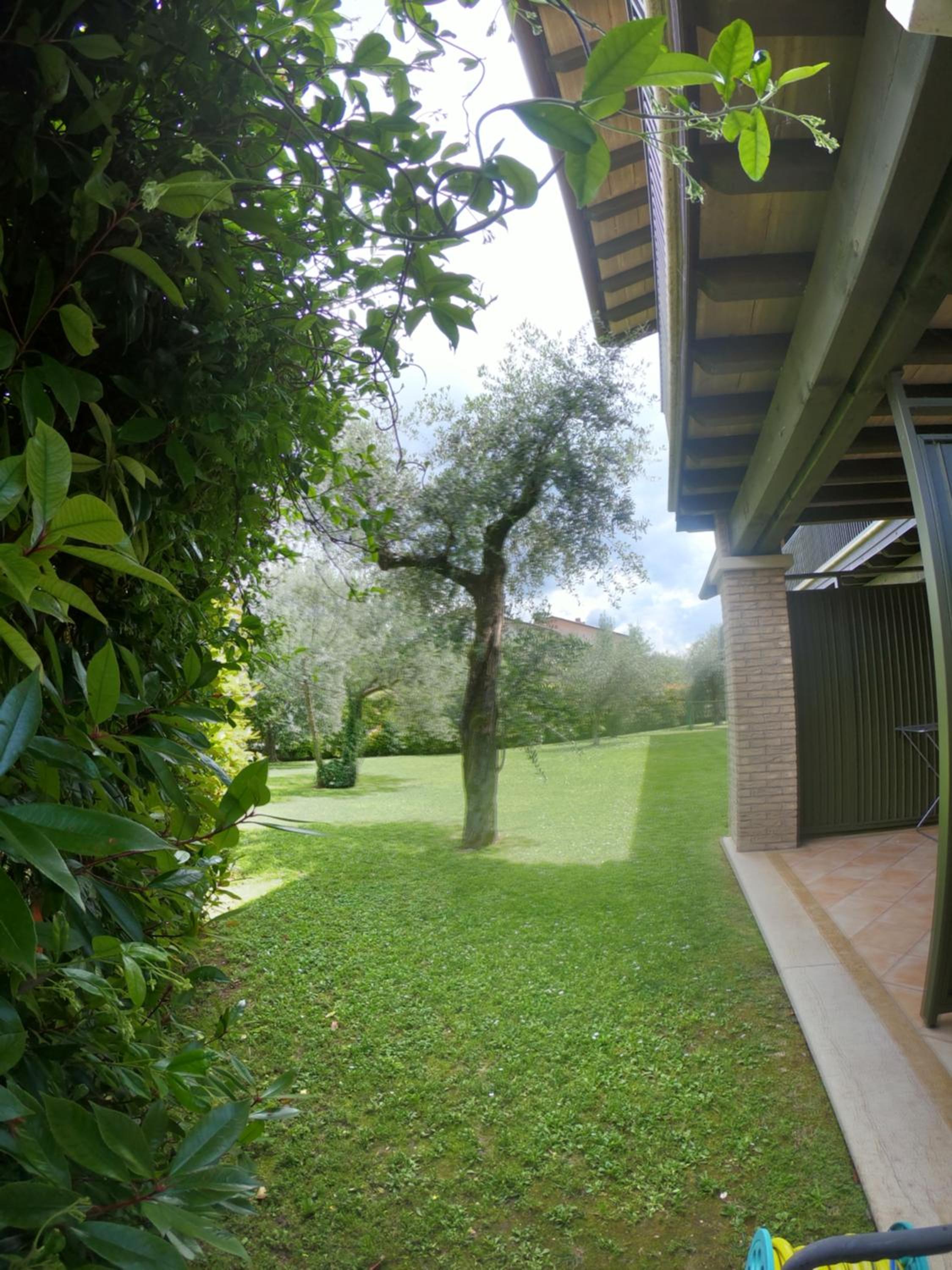 Casa Gardenia view 2