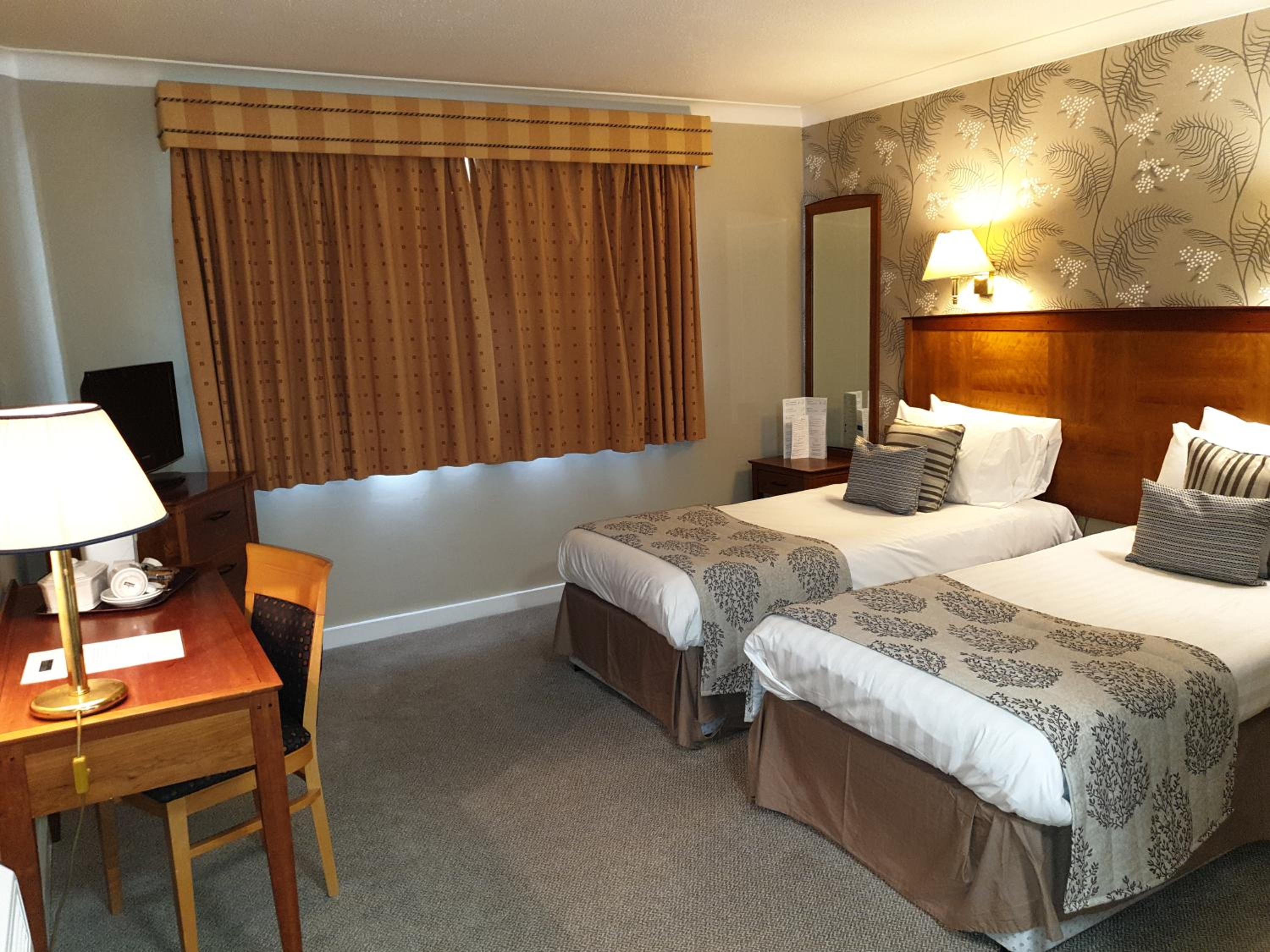 Basingstoke Vacations - Red Lion Hotel - Property Image 25