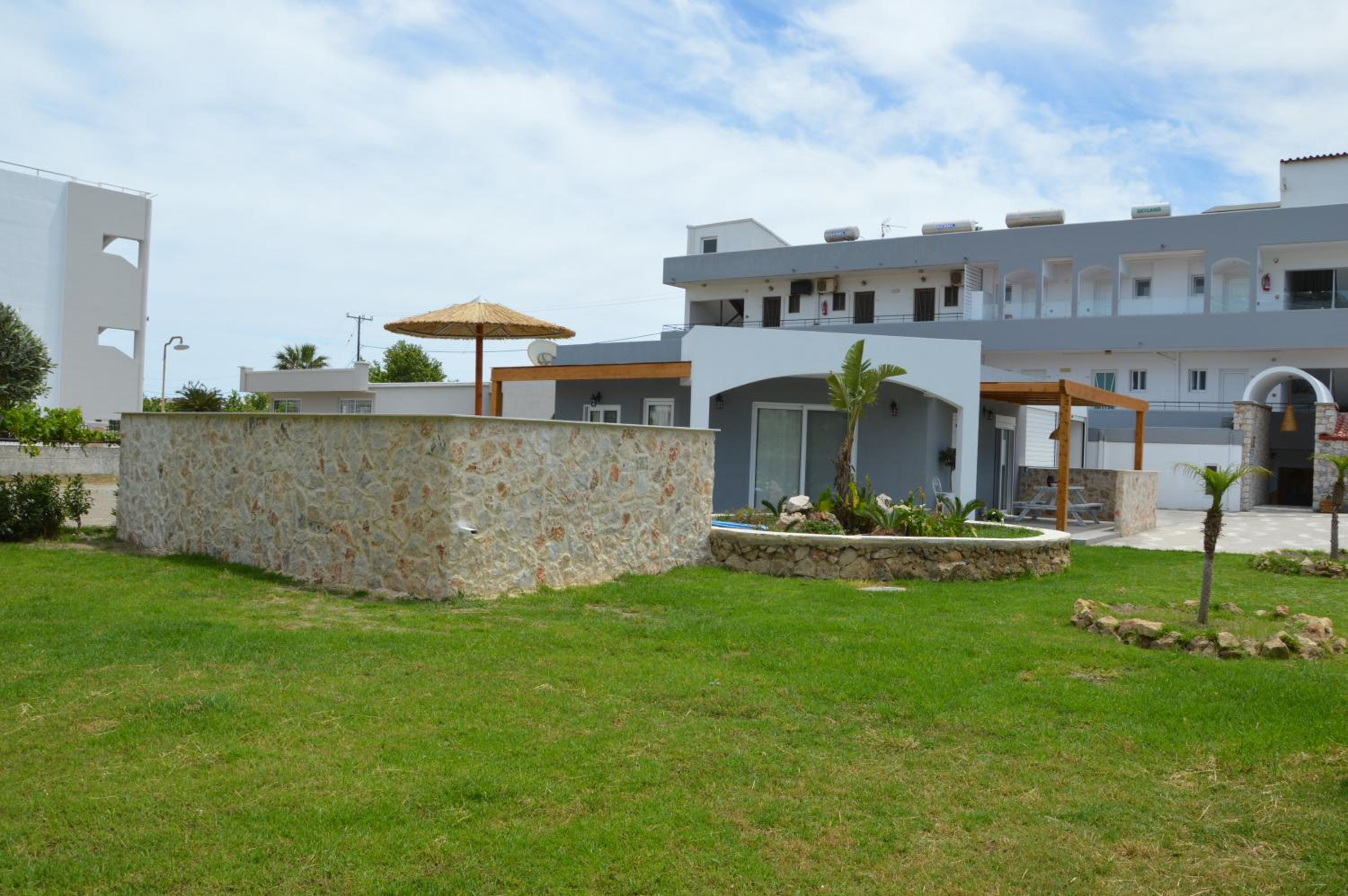 Kostas Studios