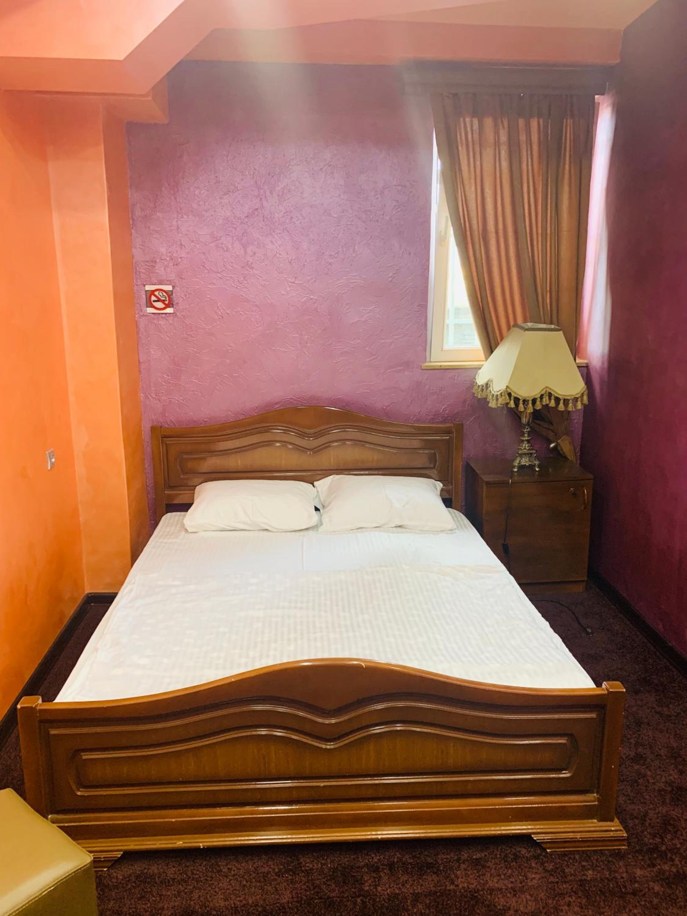 HOTEL N1