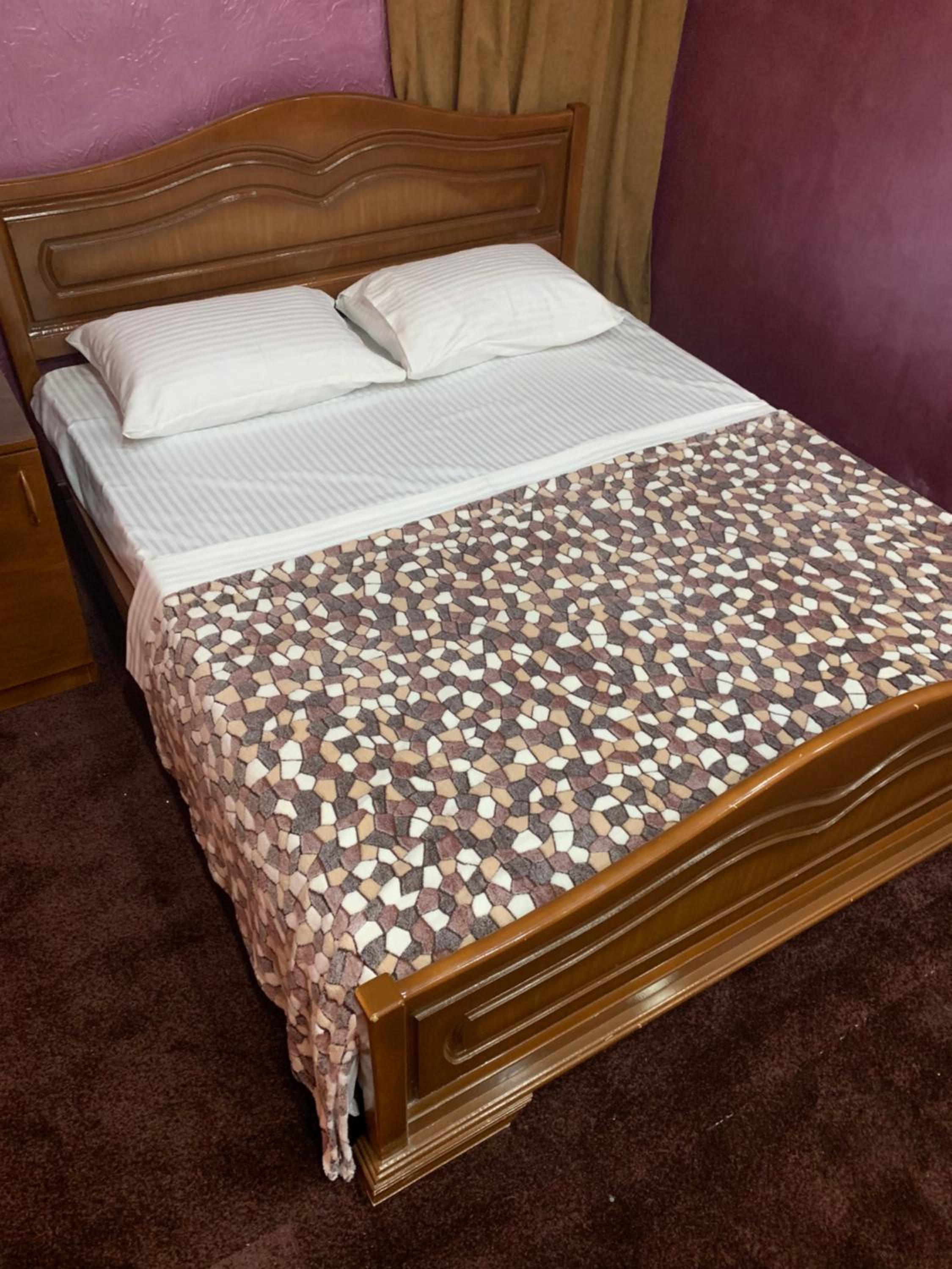 HOTEL N1