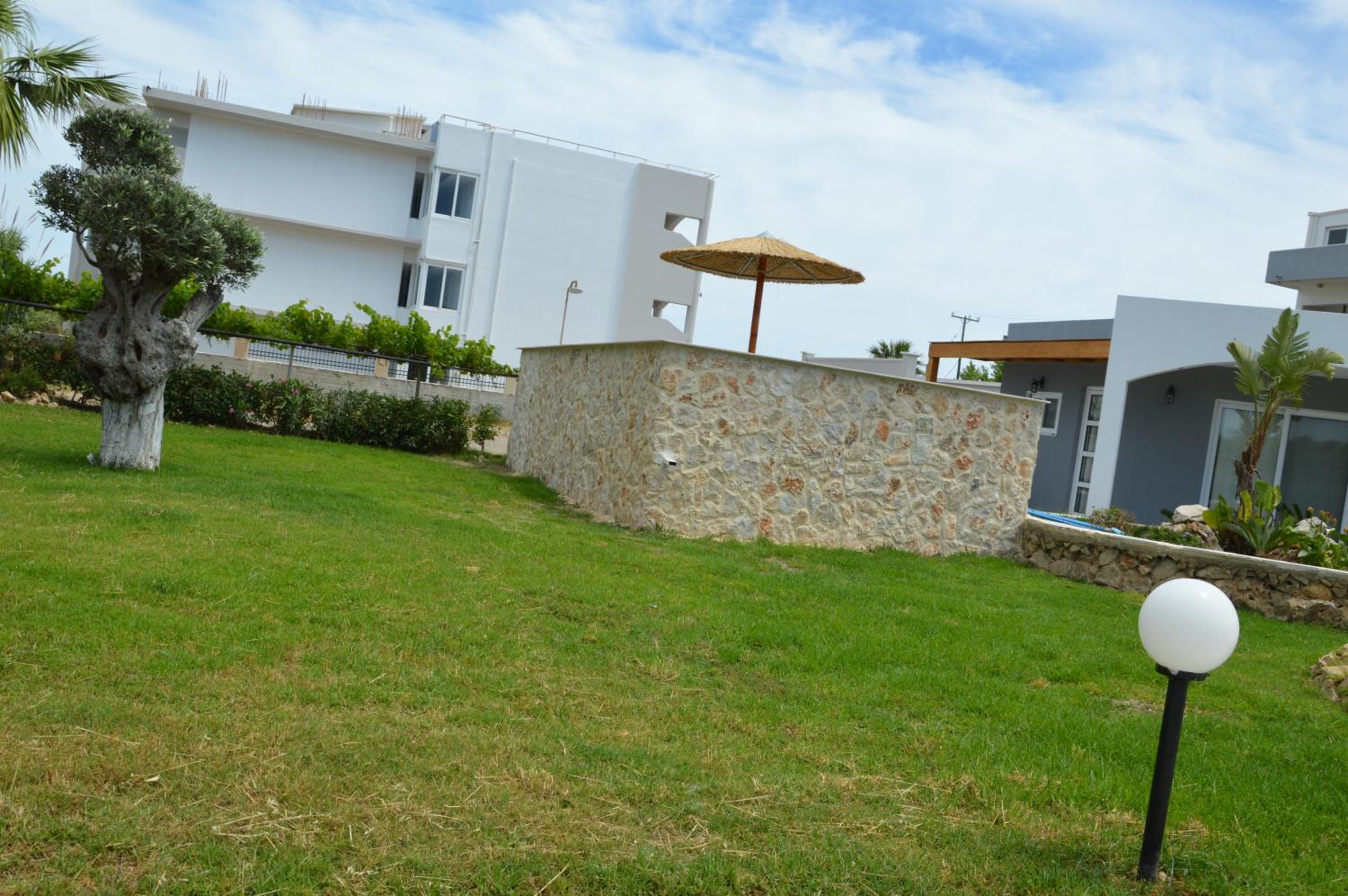 Kostas Studios