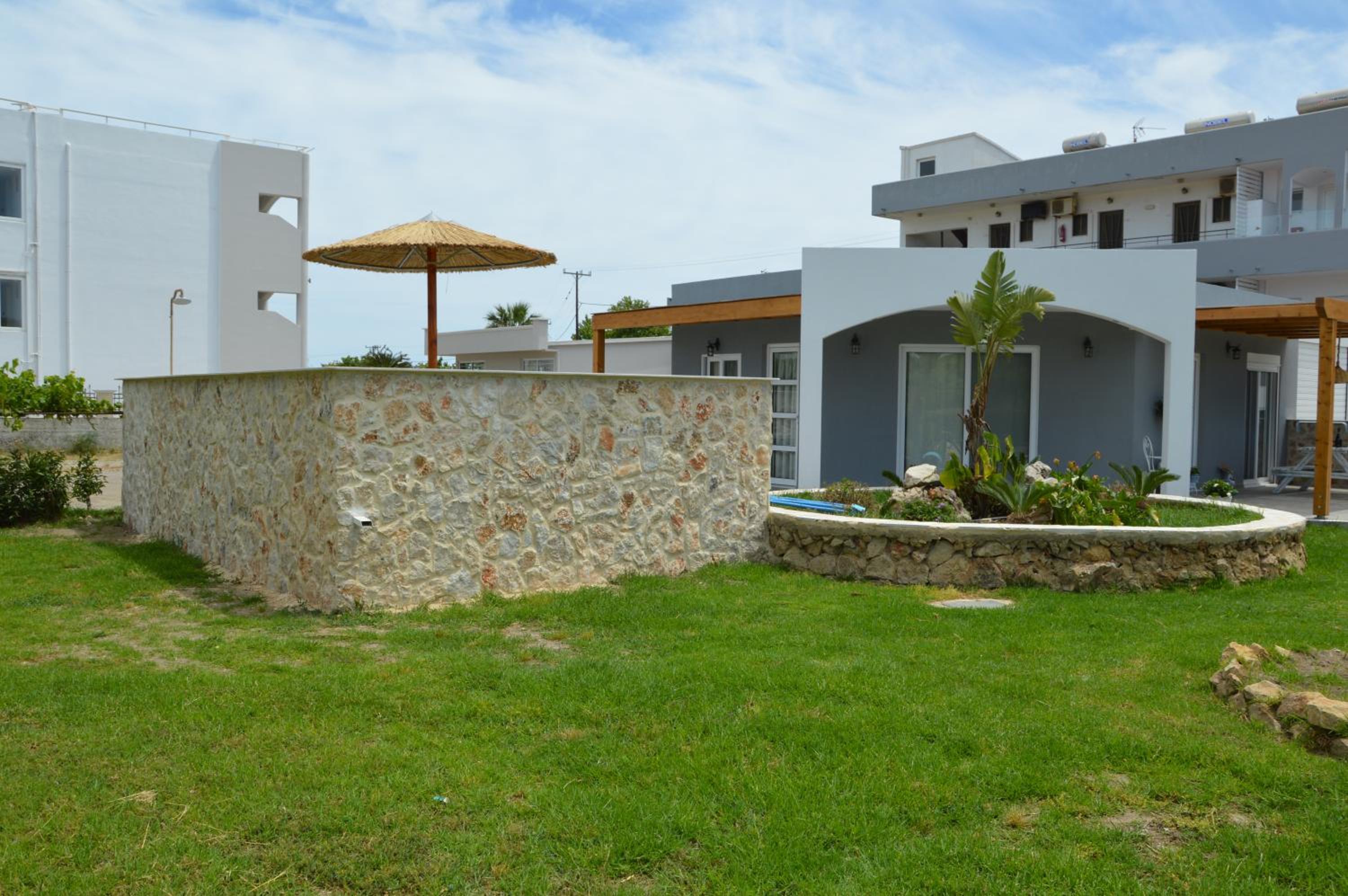 Kostas Studios