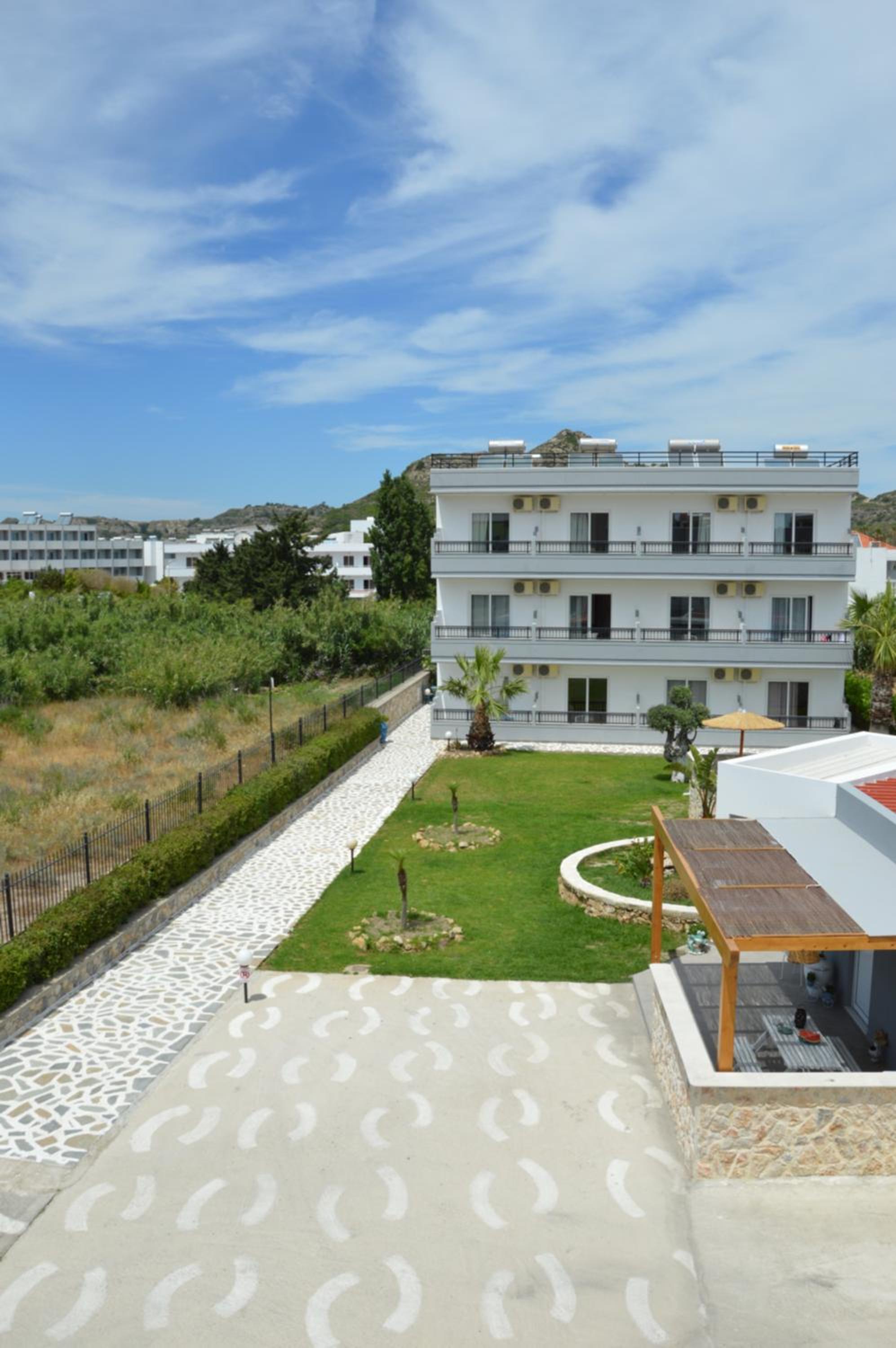 Kostas Studios