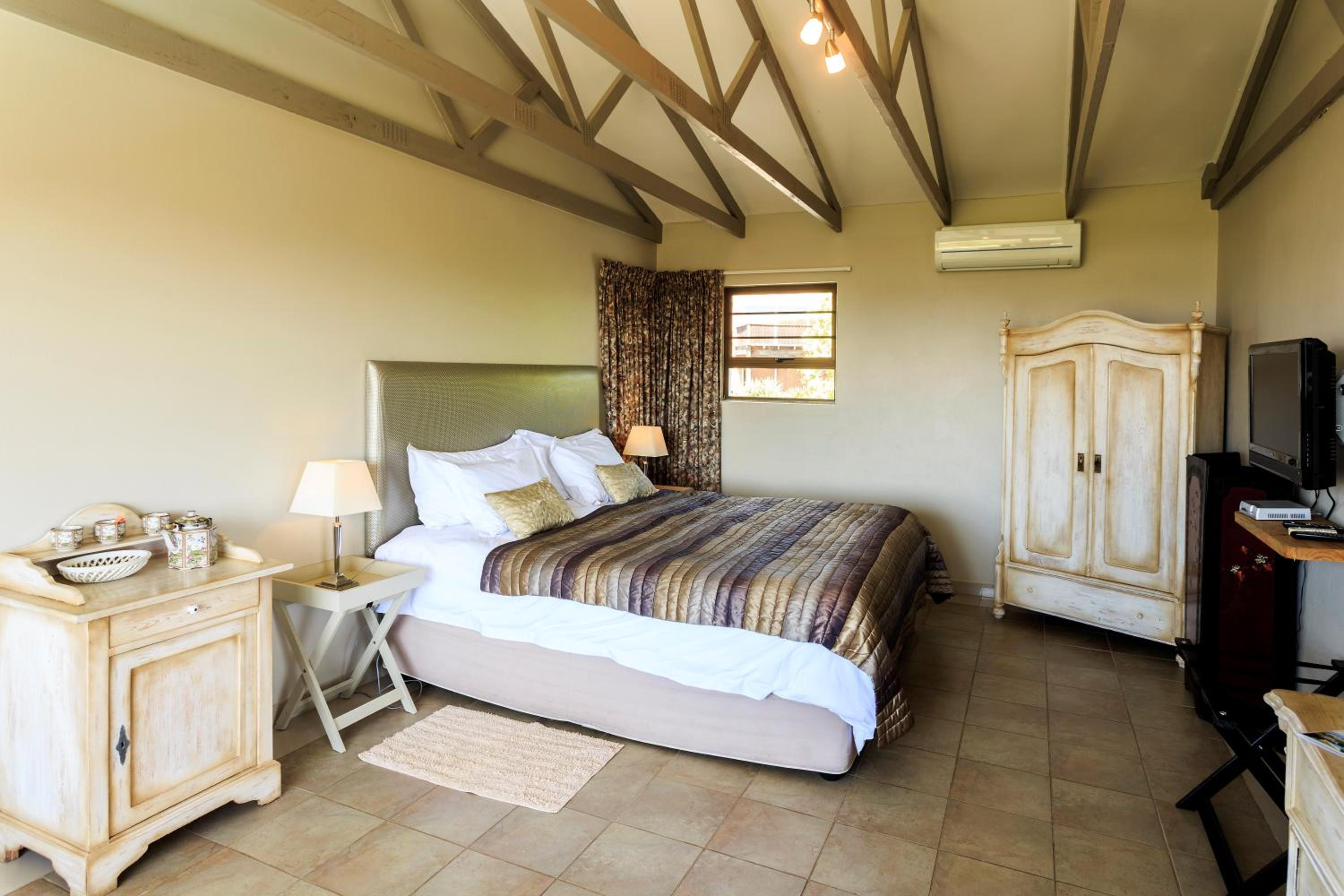 The Ocean Bay Luxury Guesthouse view 5