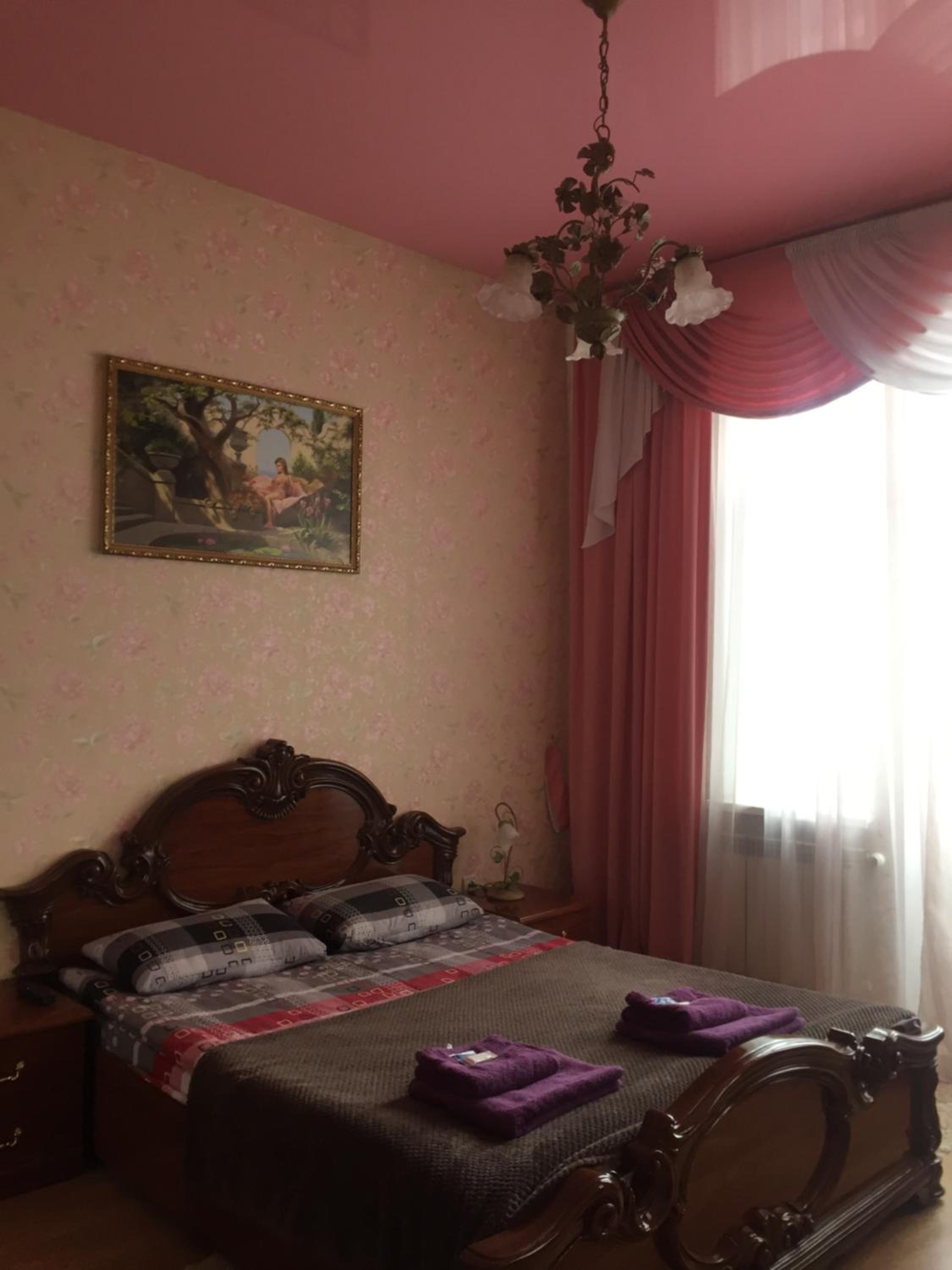 Затишна квартира на проспекті Злуки, 43 en Ternopilʼ