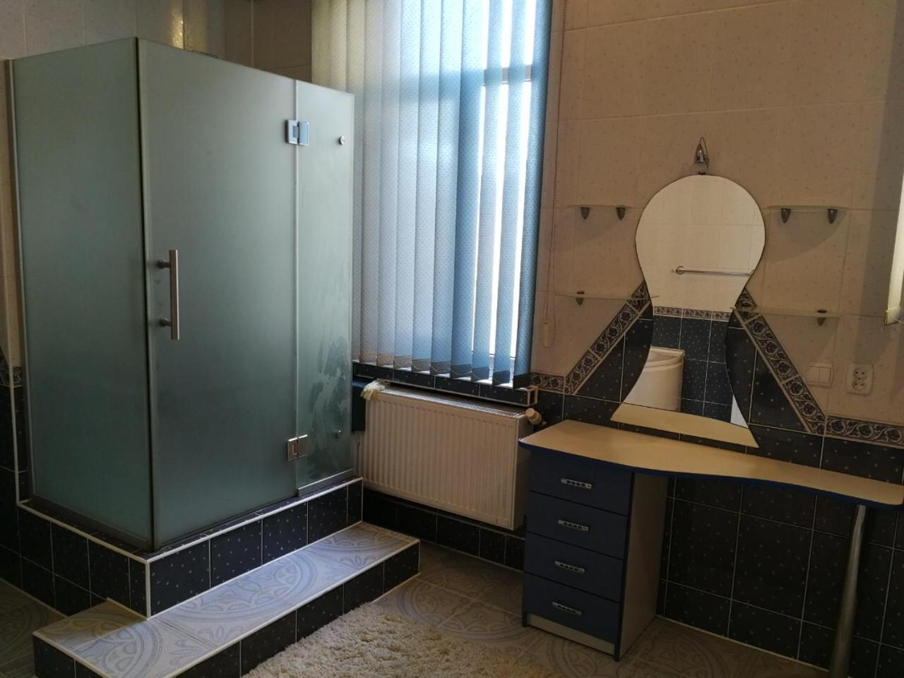 Затишна квартира на проспекті Злуки, 43, photo 11