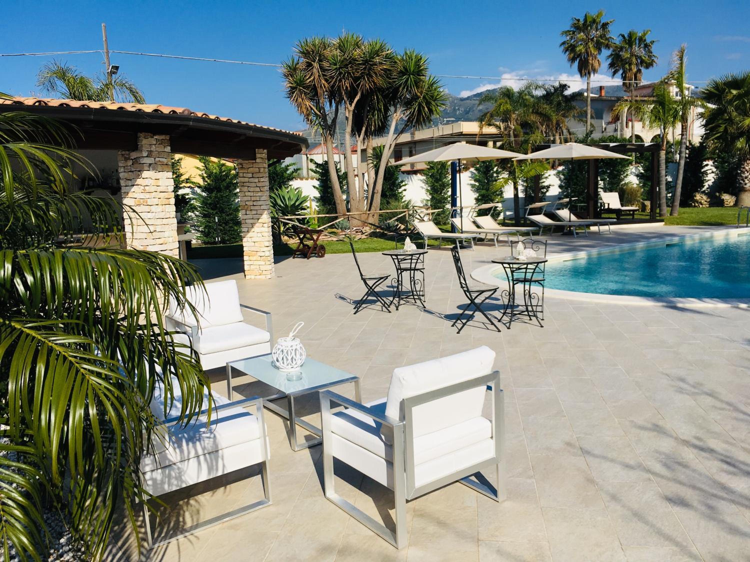 Villa Araucaria view 3