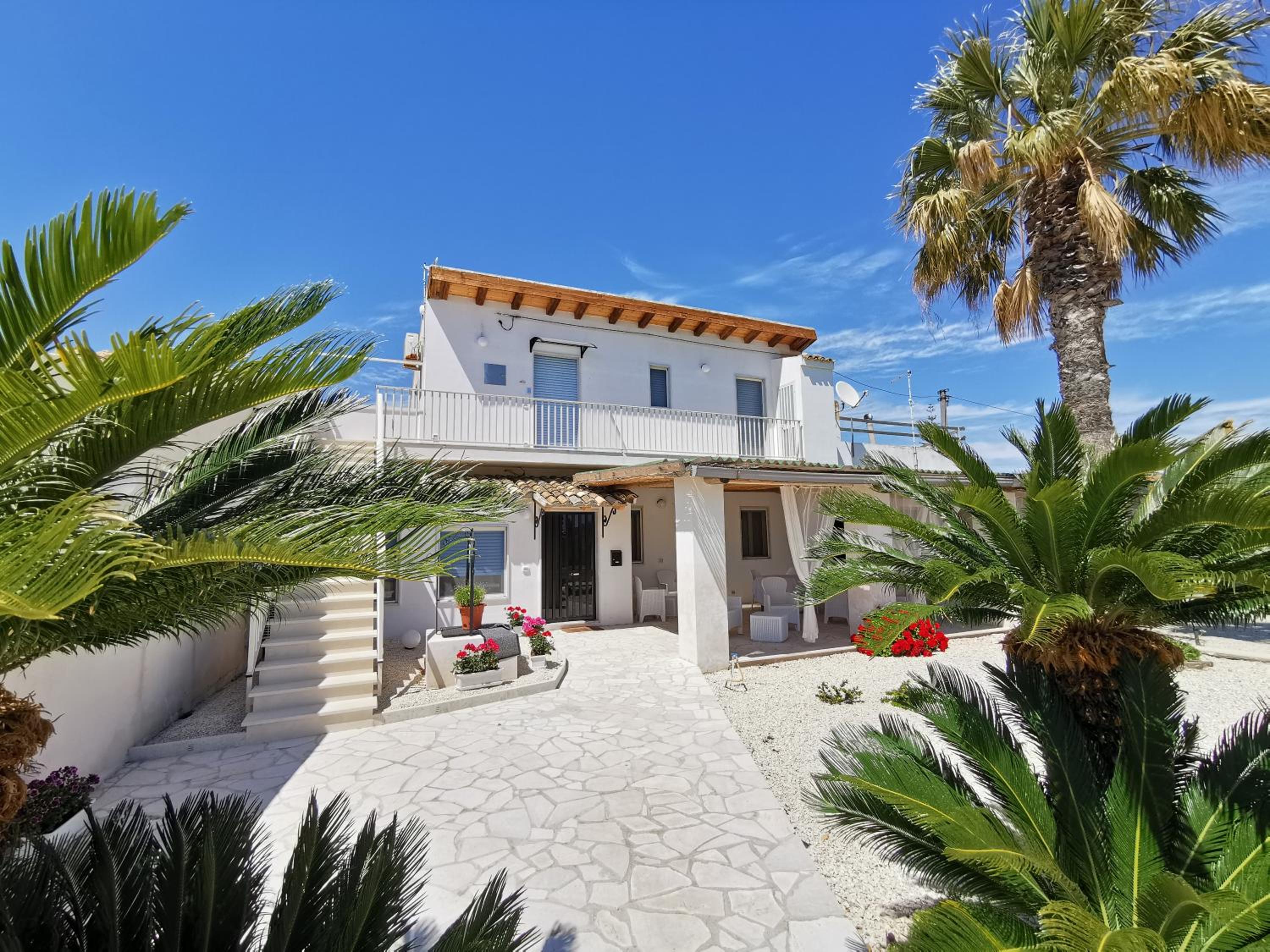 Villa Giummarito B & B