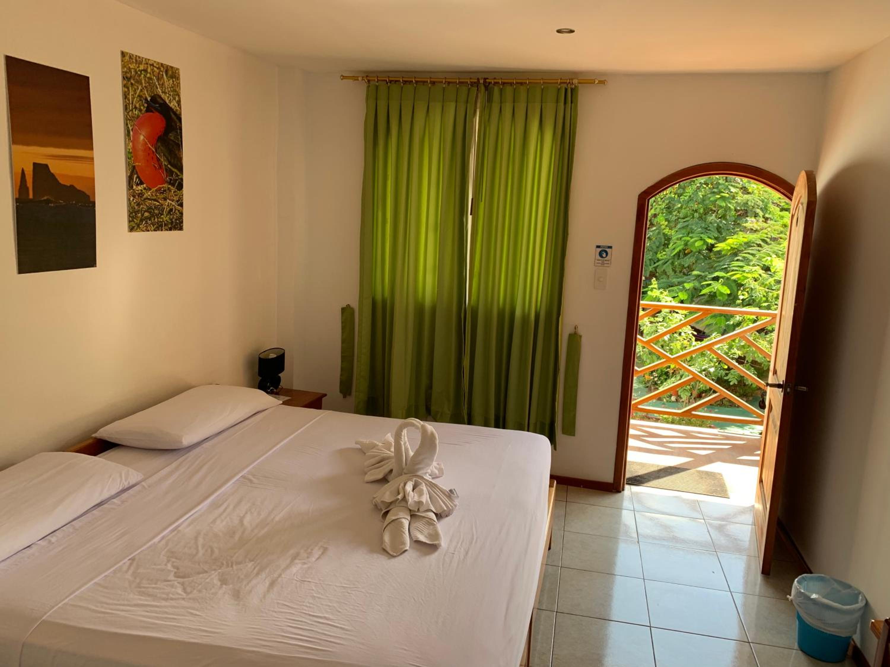 Hostal White House Galapagos