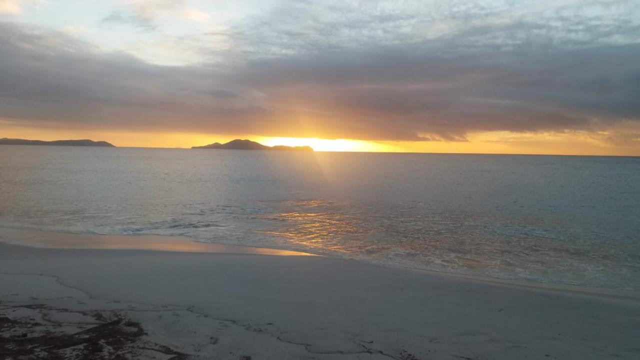 Suítes Praia Do Foguete