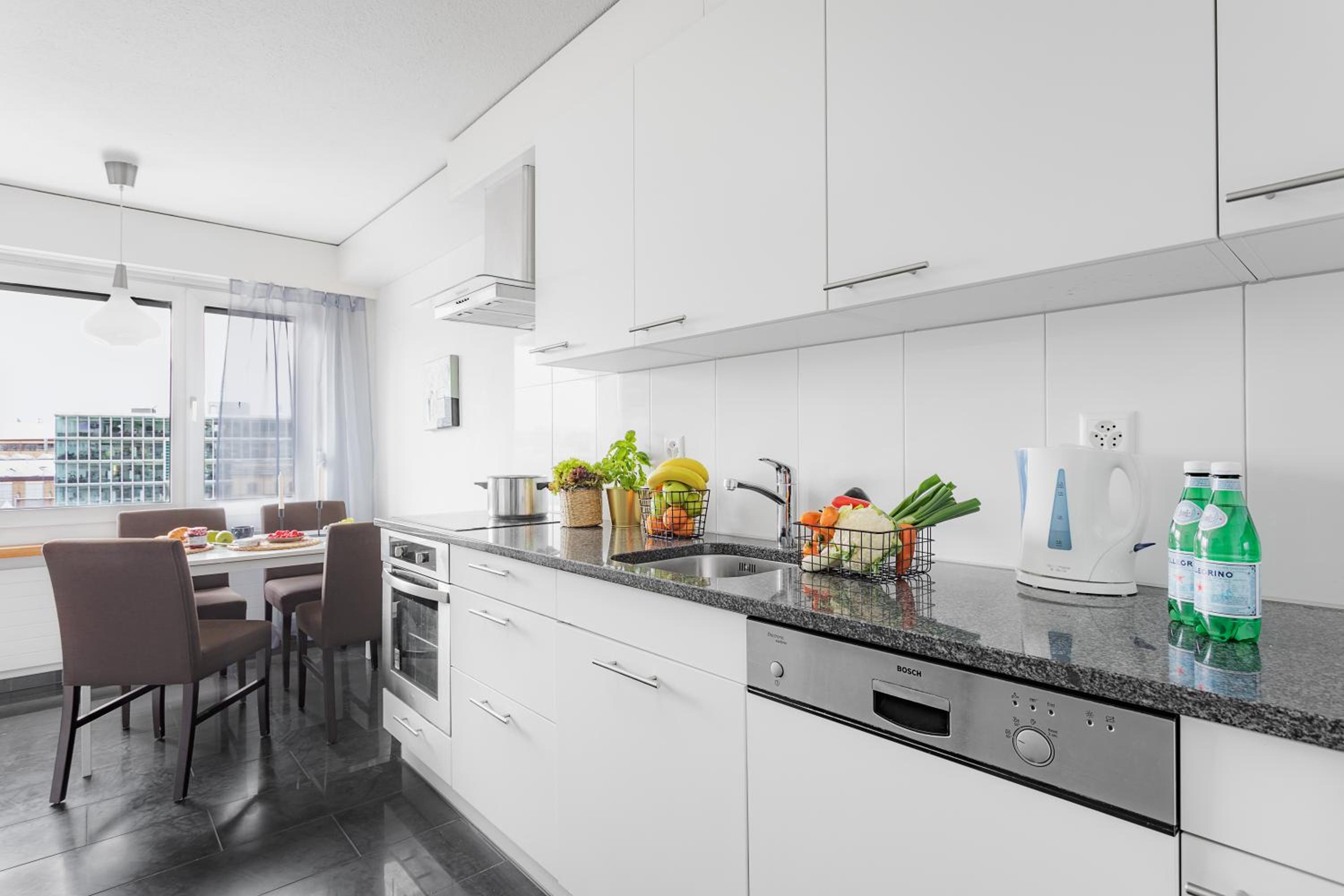 Swiss Star Zurich Oerlikon - Self Check-In